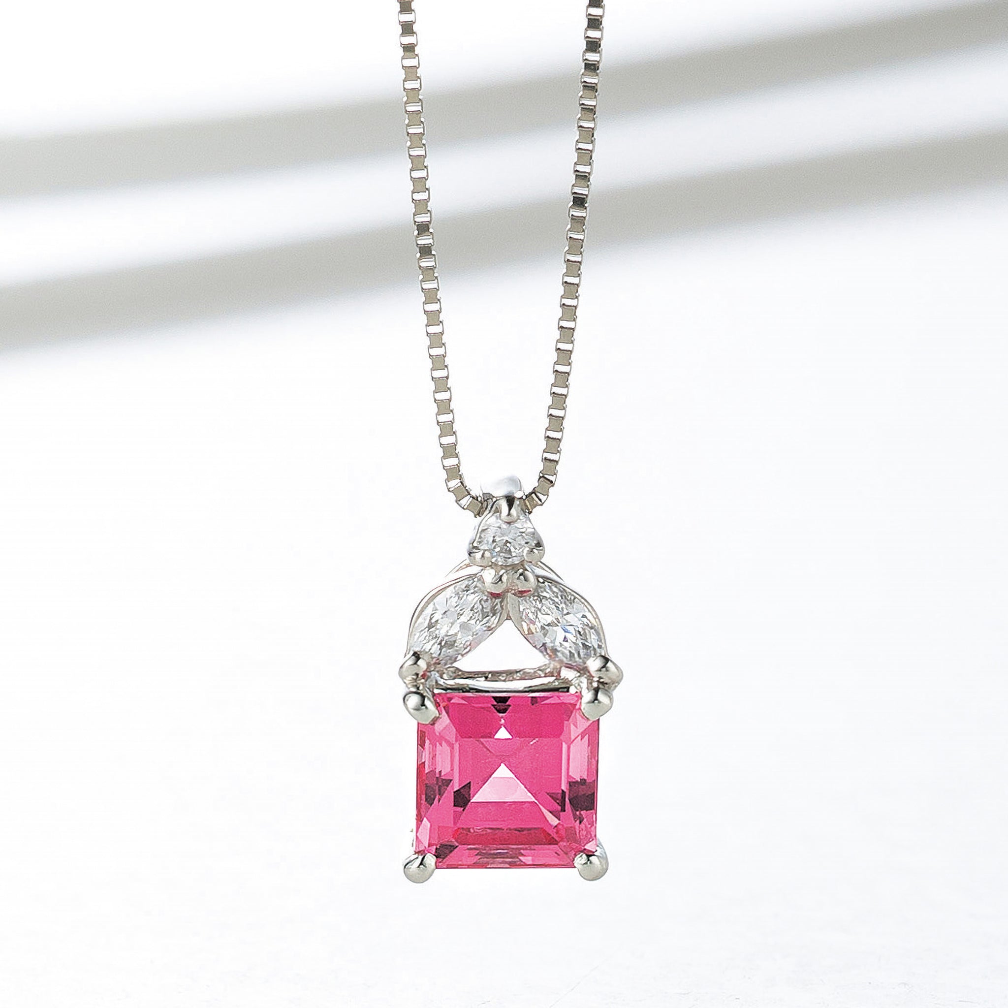 【限定1点】ピンクスピネル/ダイヤモンド プラチナネックレス(1.14カラット/スクエアカット/8月誕生石/鑑別書付)《25H00606》