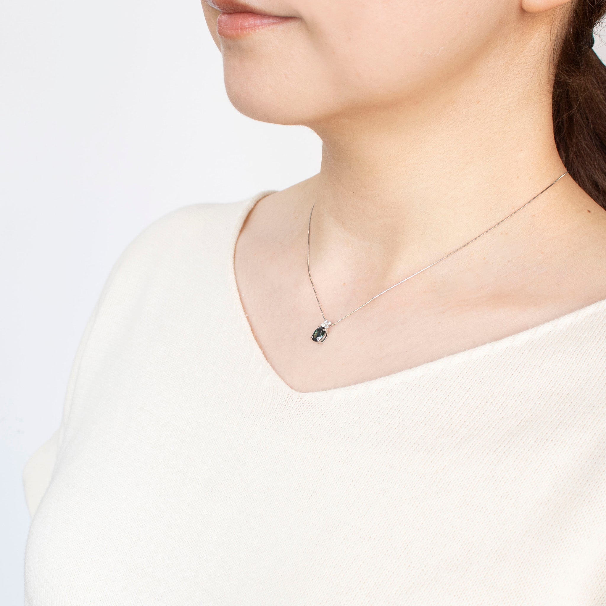 ティールサファイア/ダイヤモンド プラチナネックレス(非加熱/9月誕生石/鑑別書付)《25H00701》