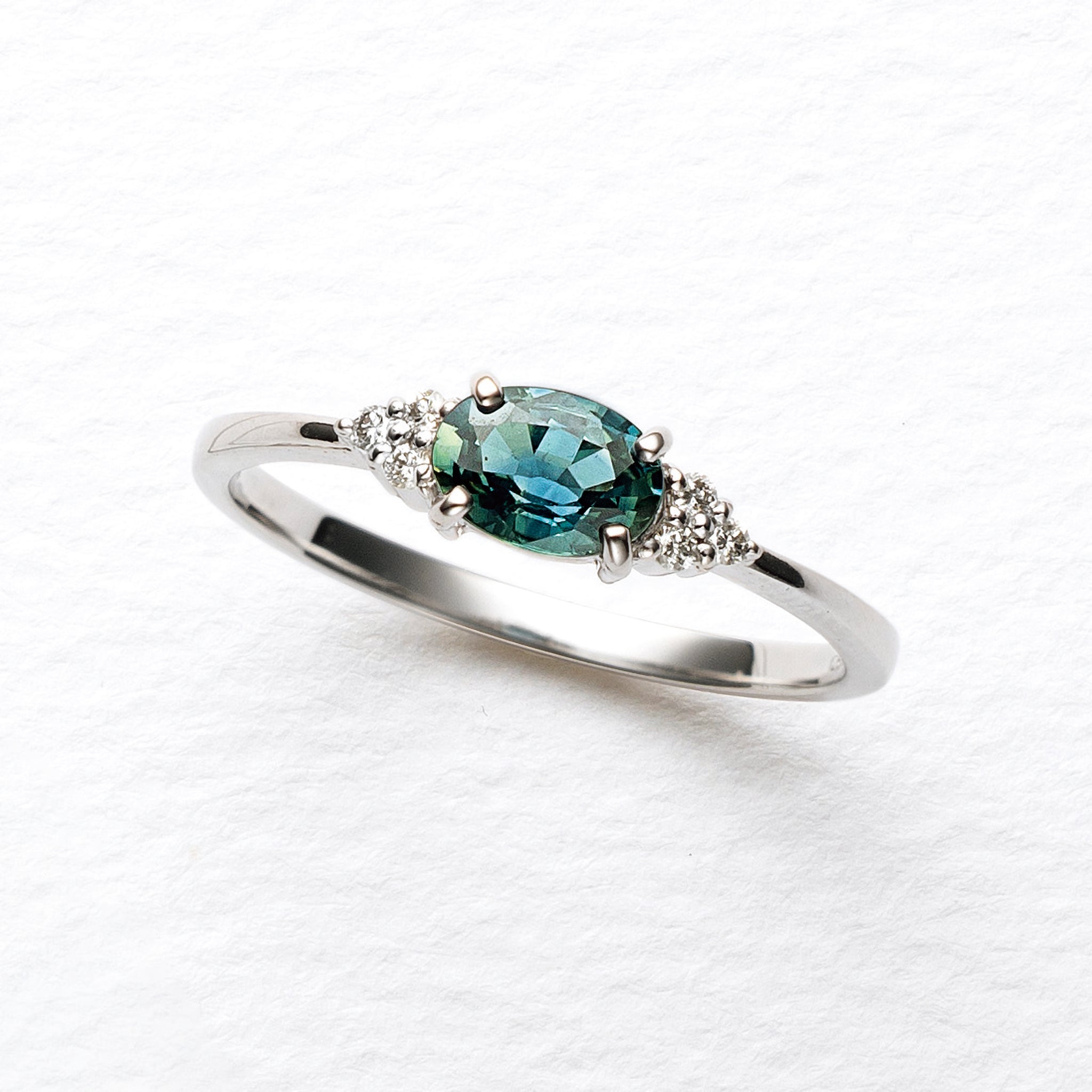 ティールサファイア/ダイヤモンド プラチナリング(非加熱/9月誕生石/鑑別書付)《25H00702》