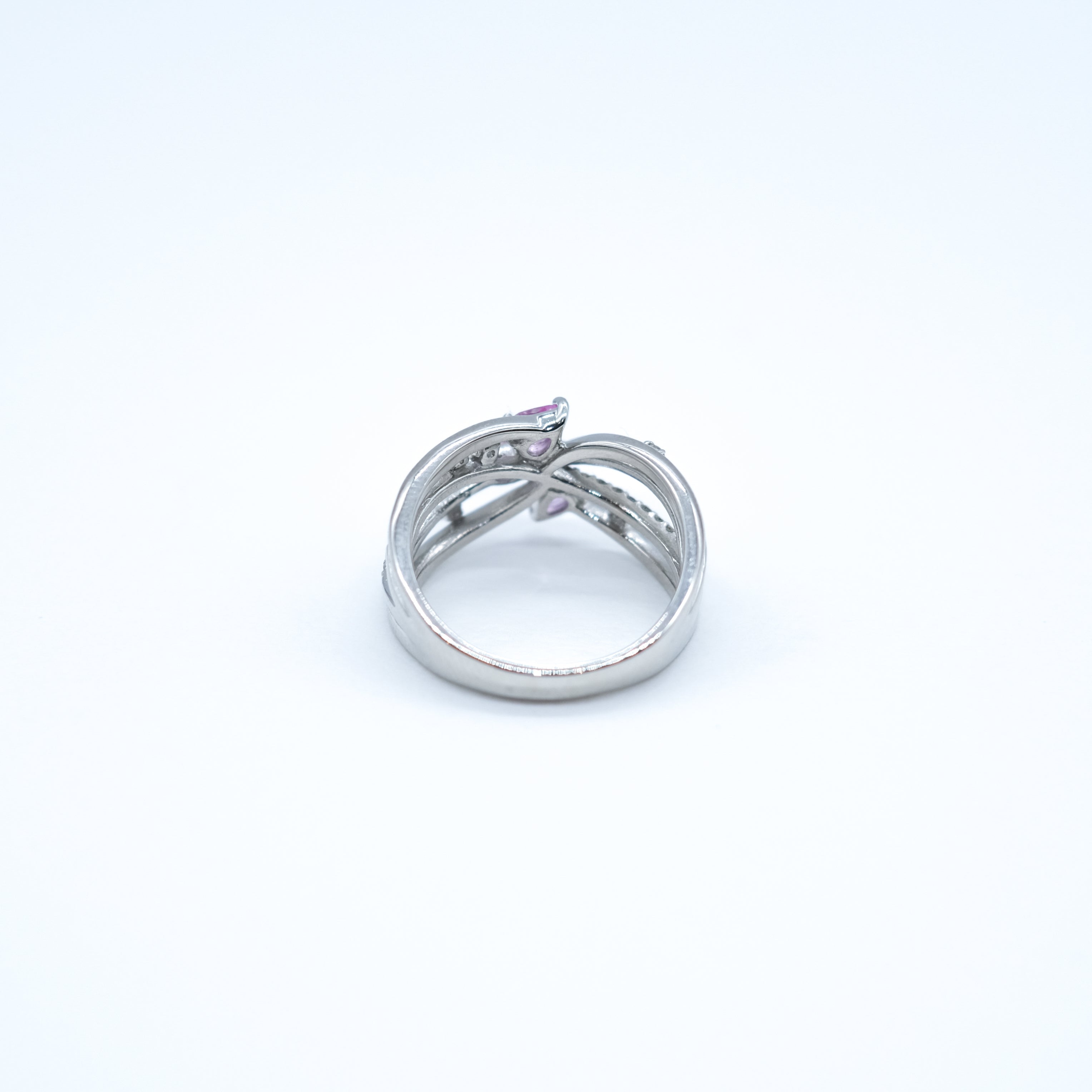 ピンクサファイア/ダイヤモンド プラチナリング(9月誕生石/鑑別書付)《25H00703》