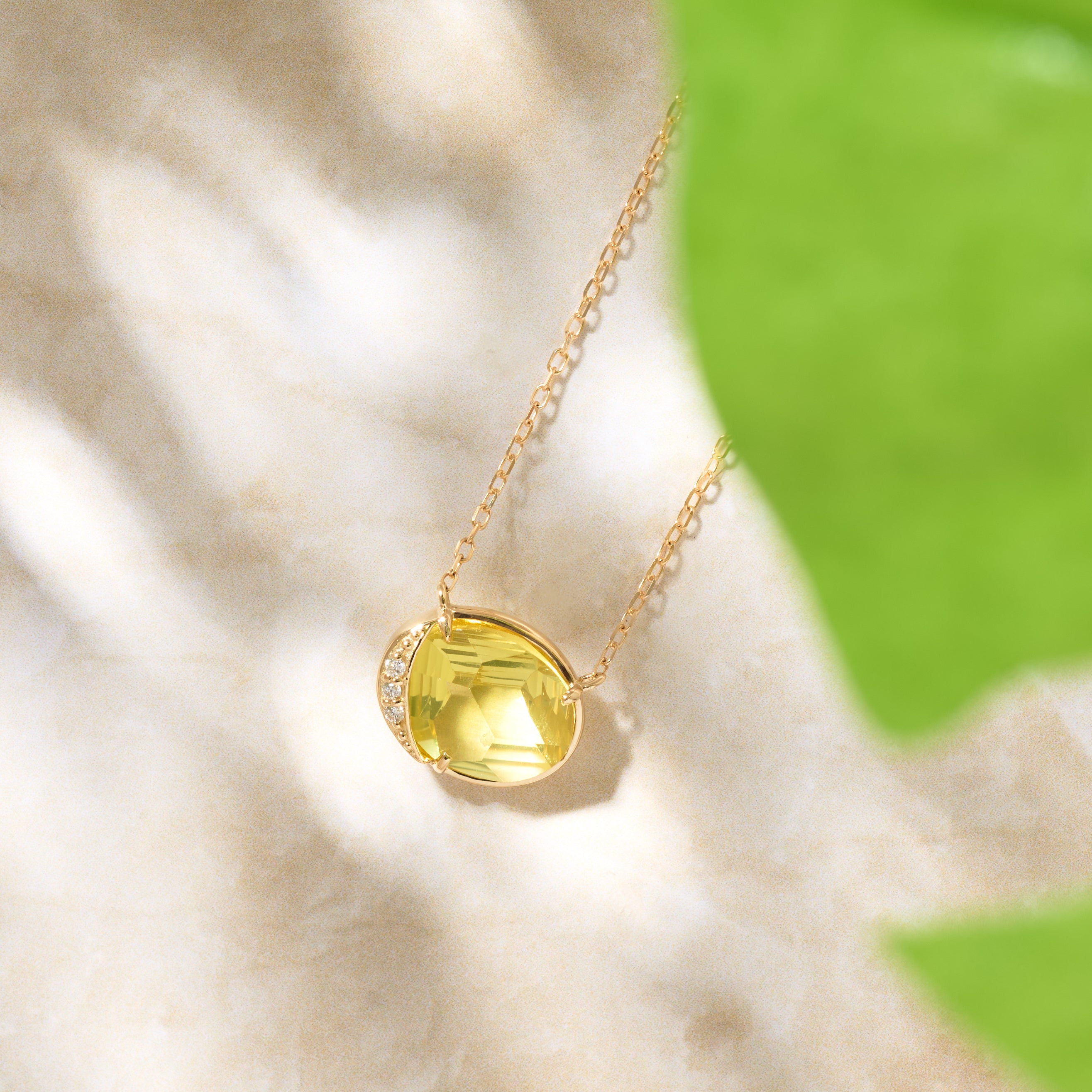 クォーツ/ダイヤモンド K18ネックレス(1.5カラット)《25H00902》