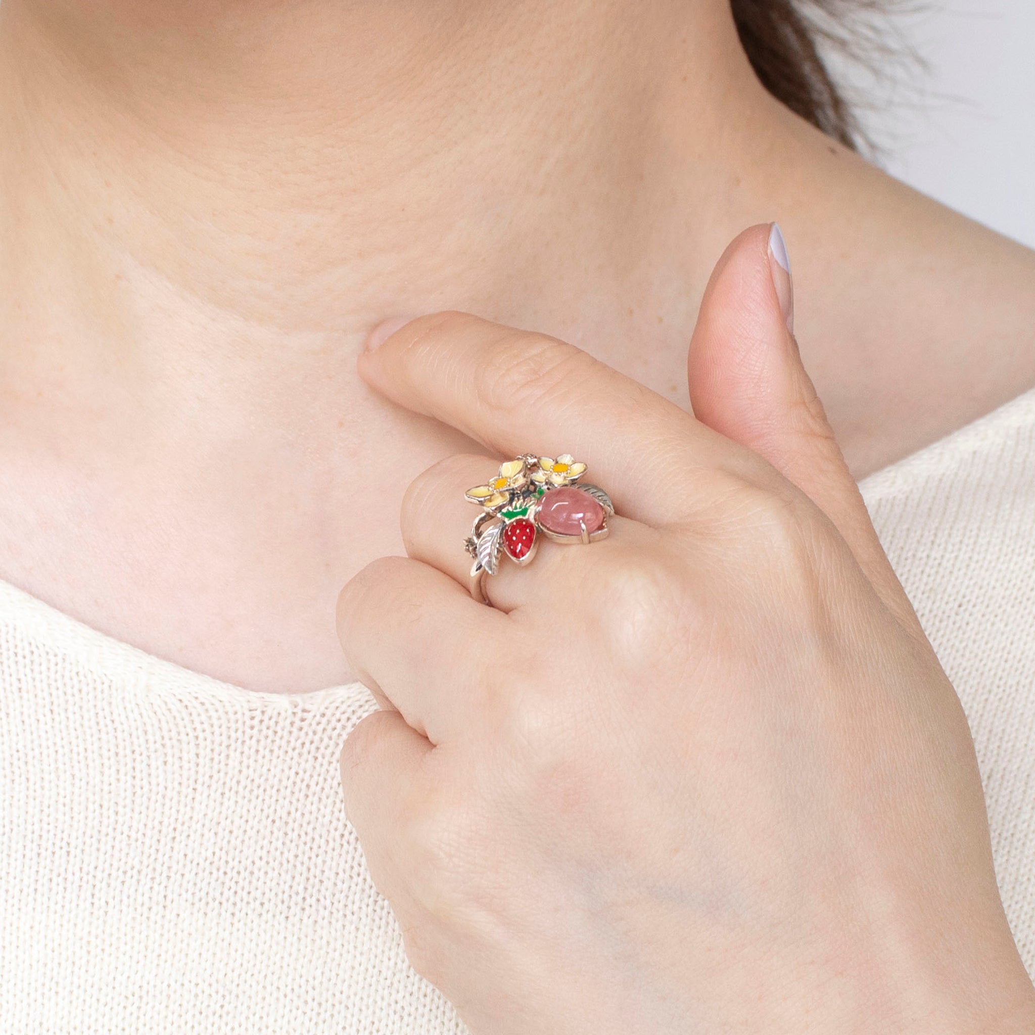 エナメル/ロードクロサイト シルバーリング(イチゴモチーフ)《25H01004》