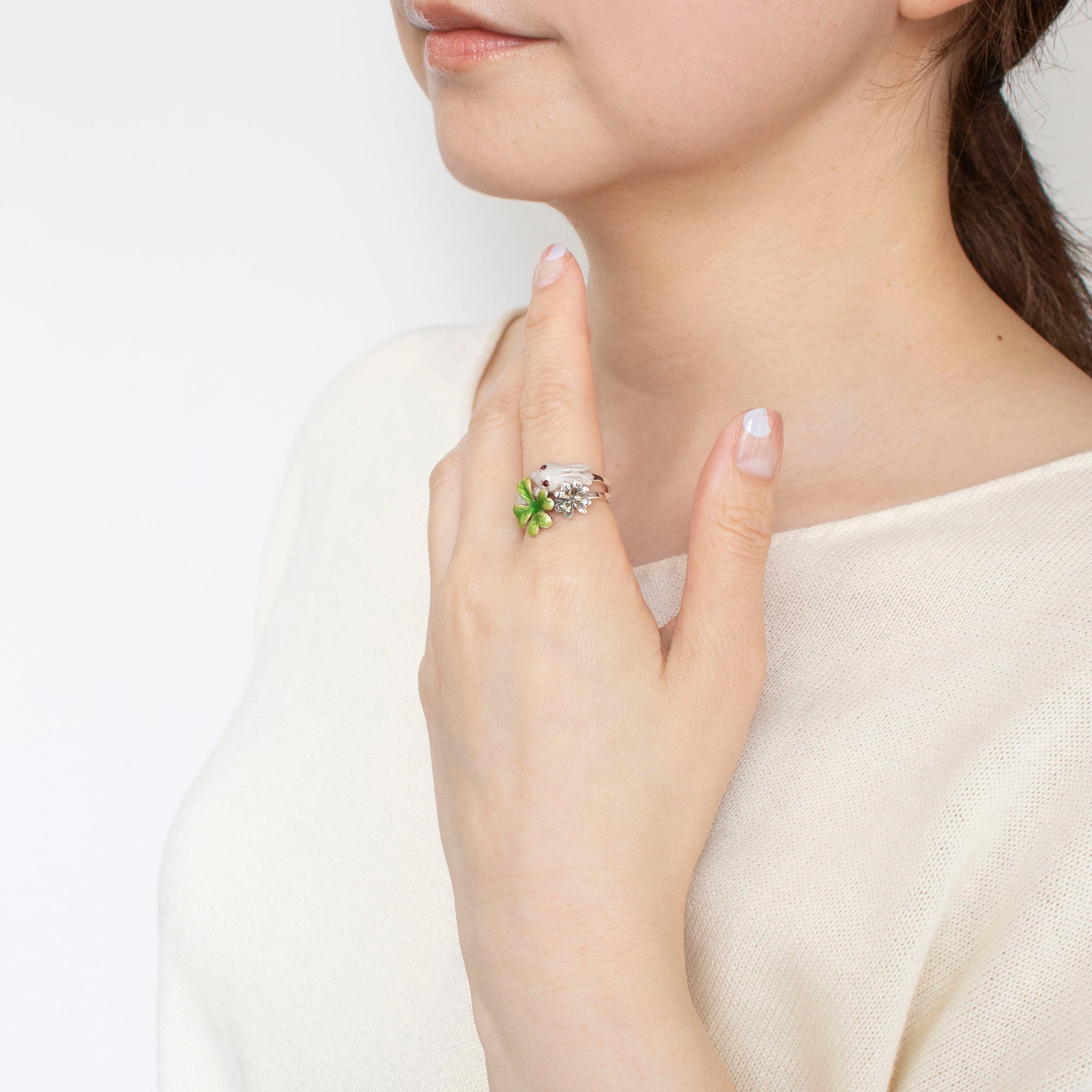 エナメル/ガーネット シルバーリング2本セット(ウサギモチーフ)《25H01007》