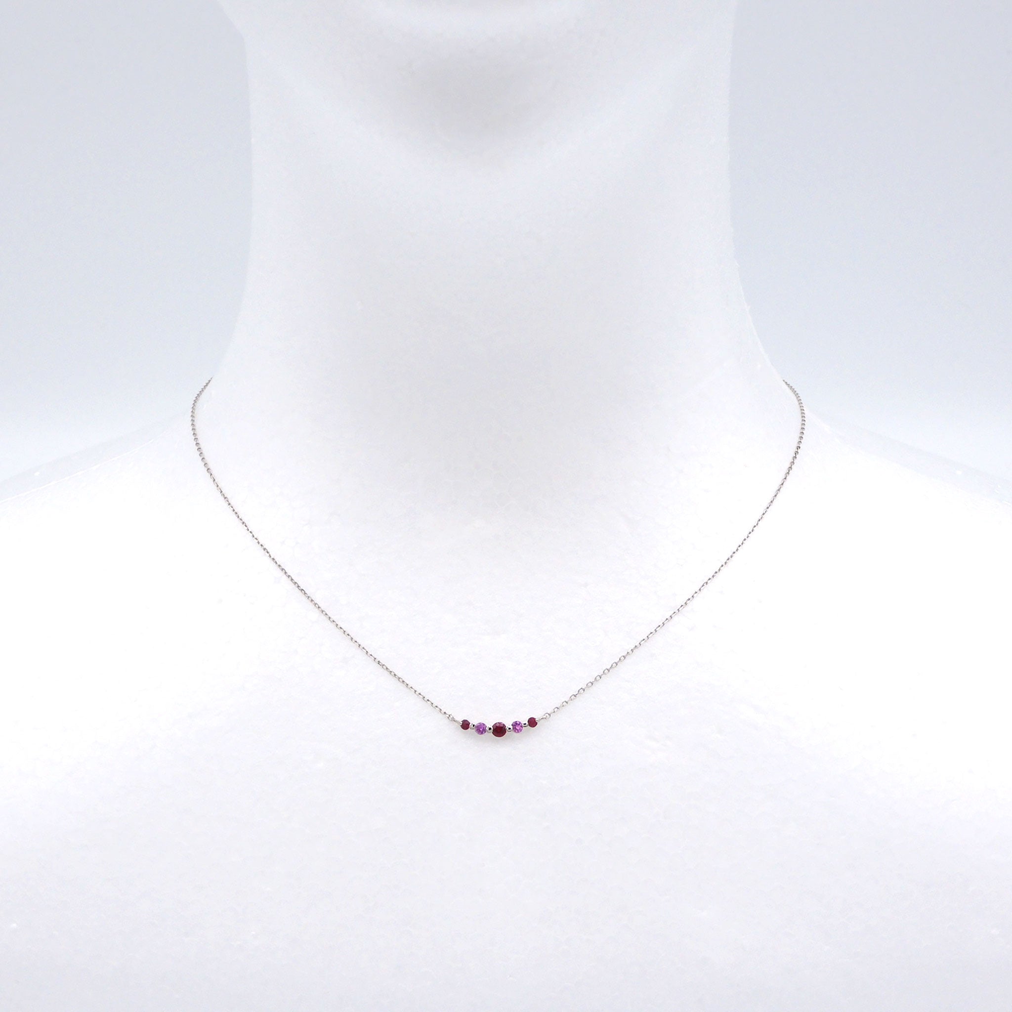 ルビー プラチナネックレス(7月誕生石)《25H01208》