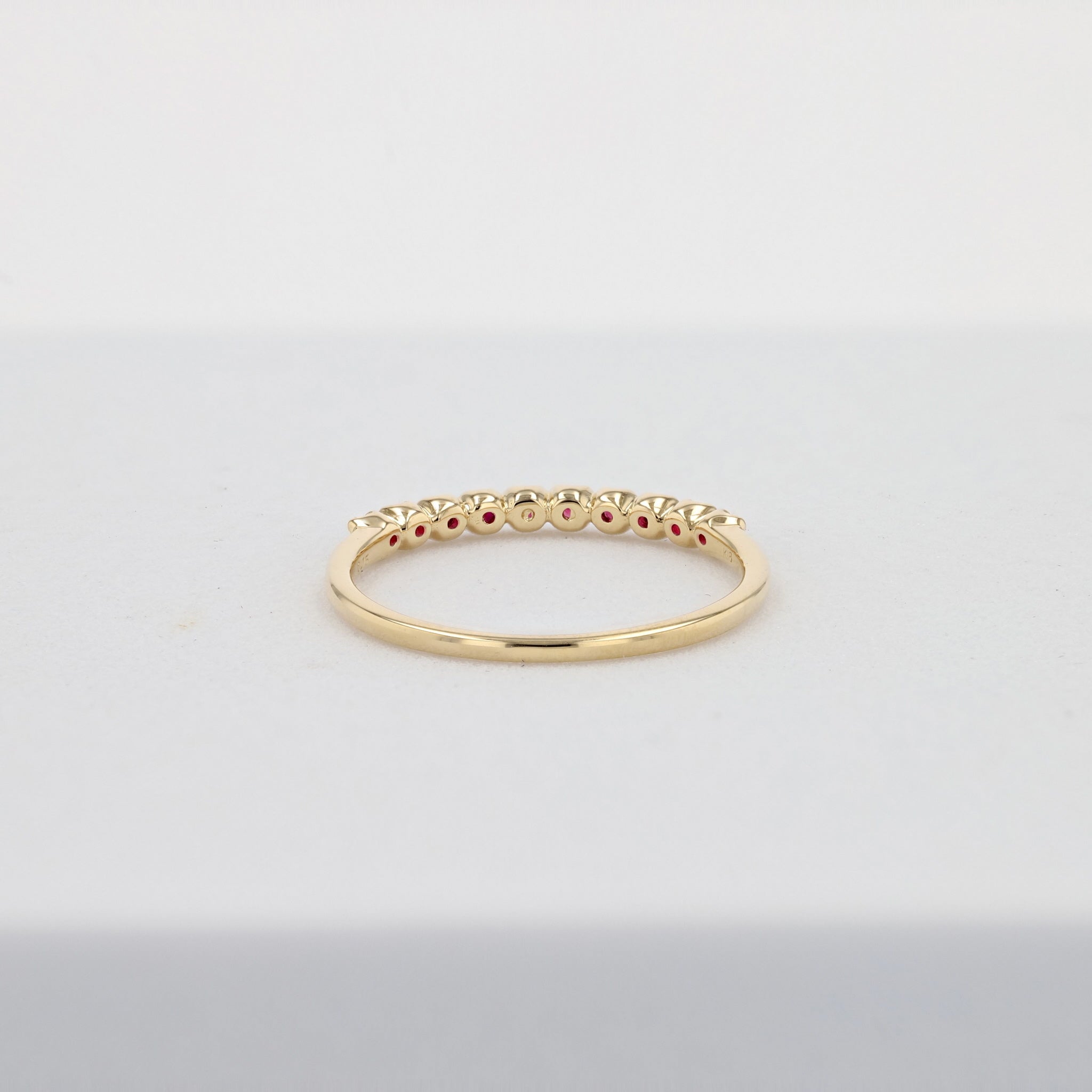 ルビー K18リング(ハーフエタニティ/7月誕生石)《25H01211》