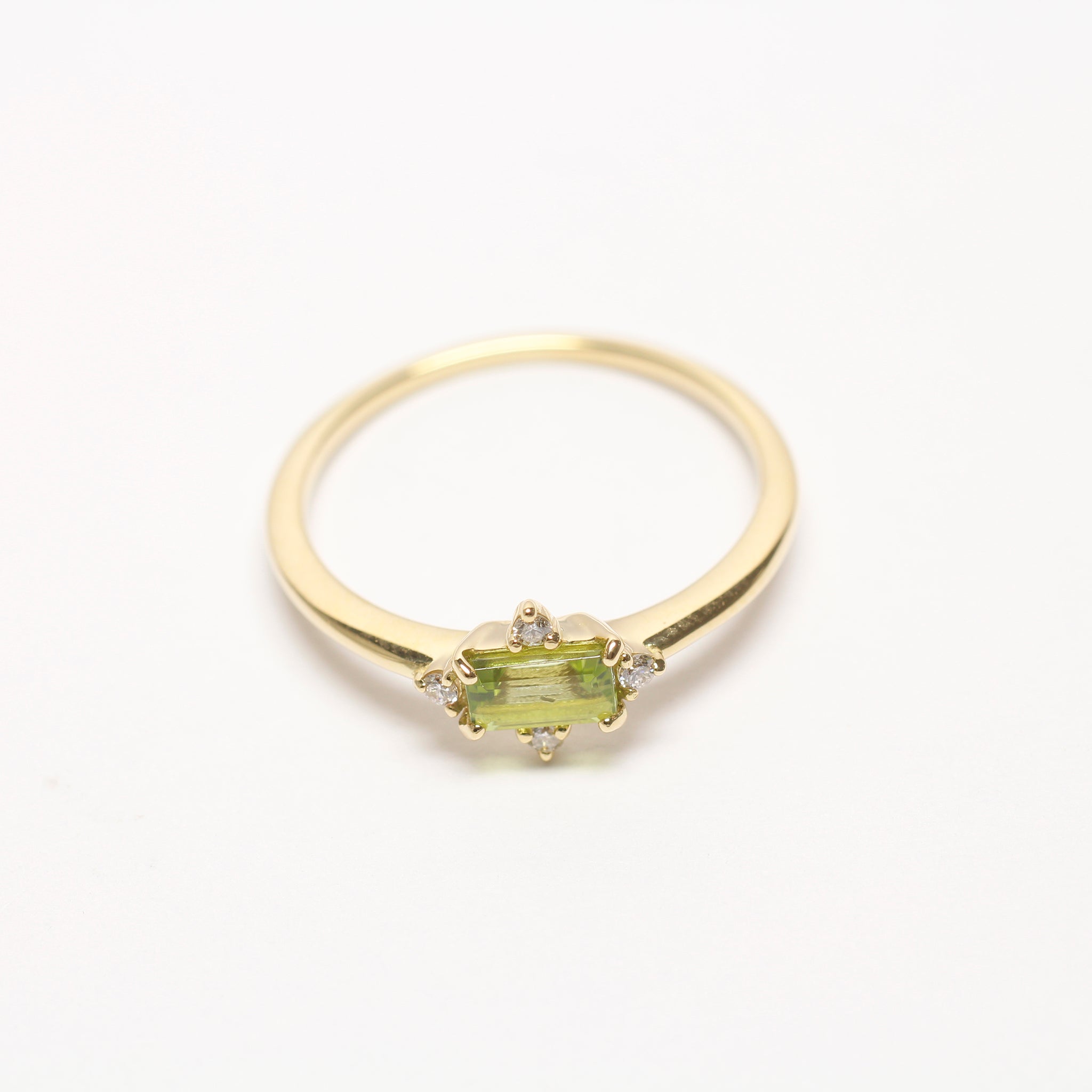 ペリドット/ダイヤモンド K18リング(8月誕生石)《25H01303》
