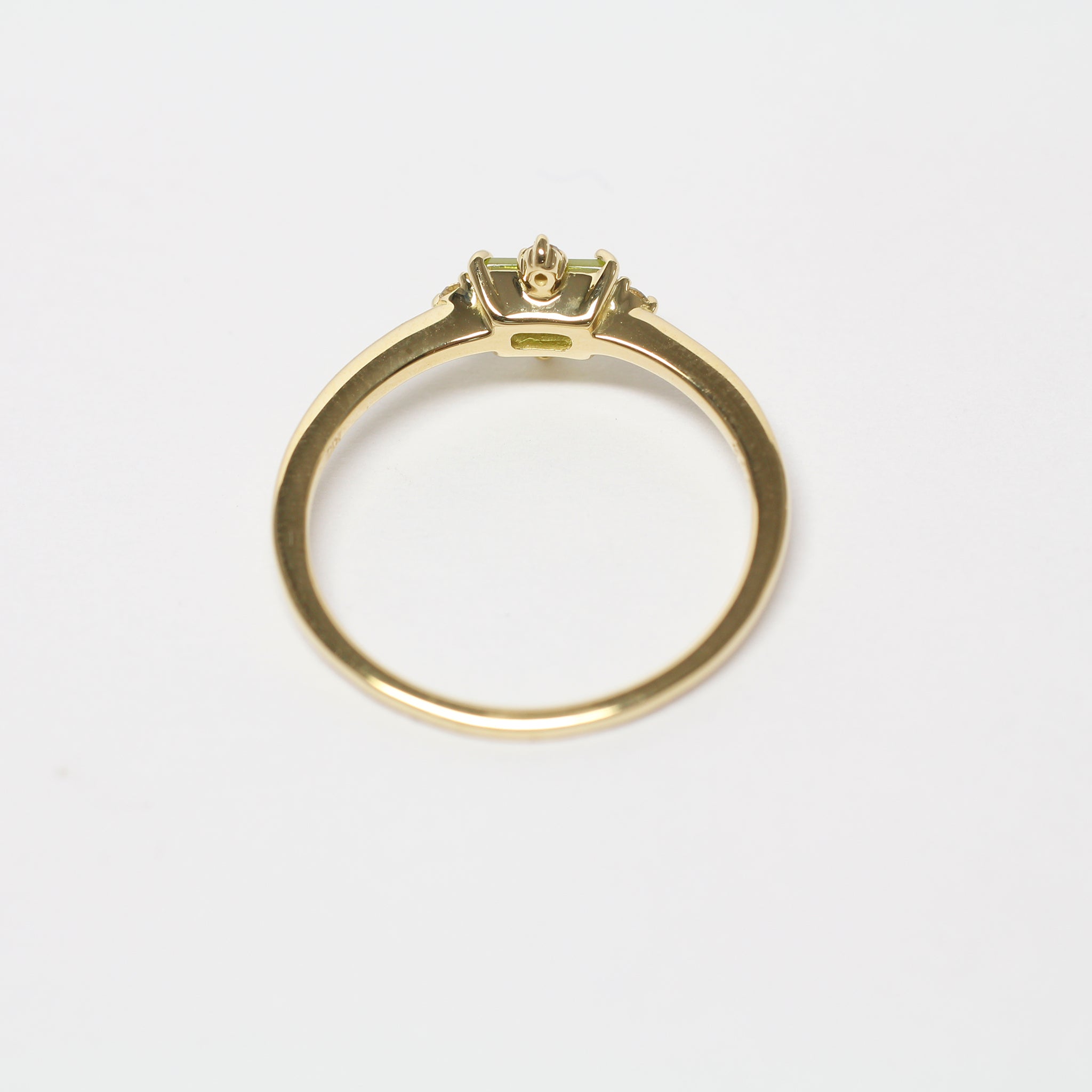 ペリドット/ダイヤモンド K18リング(8月誕生石)《25H01303》