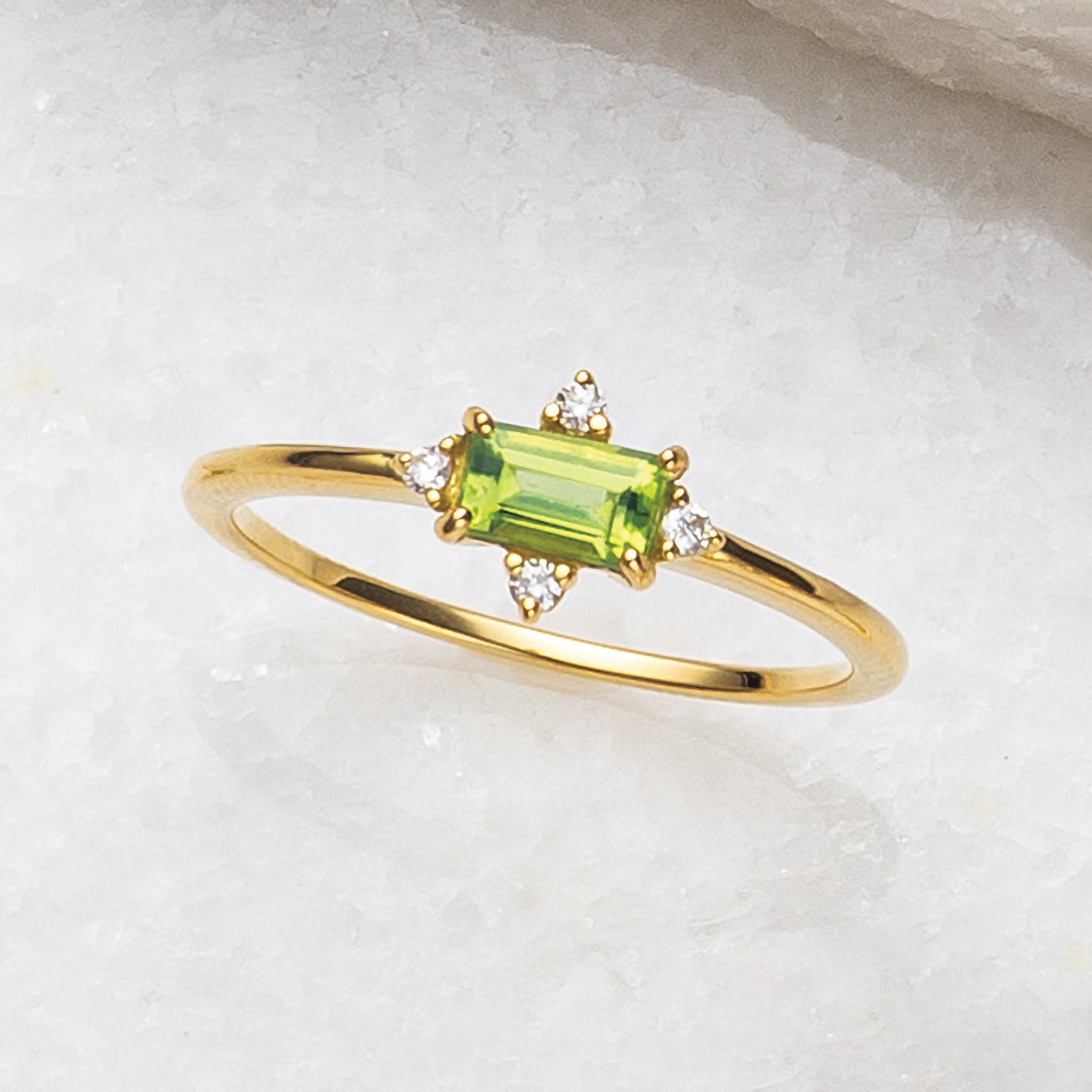ペリドット/ダイヤモンド K18リング(8月誕生石)《25H01303》