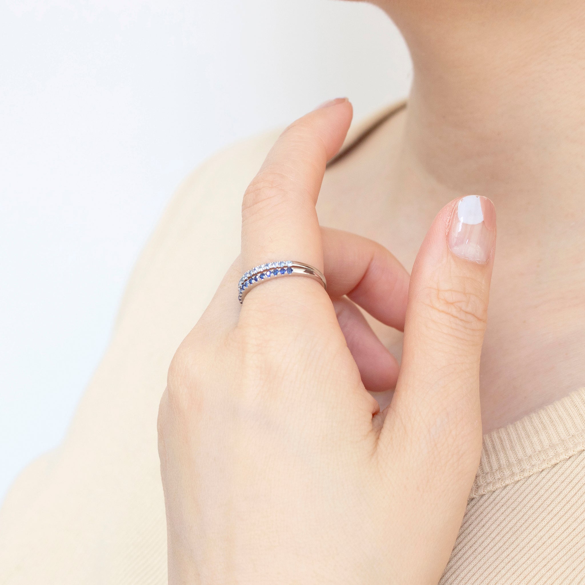 サファイア プラチナリング(9月誕生石)《25H01308》