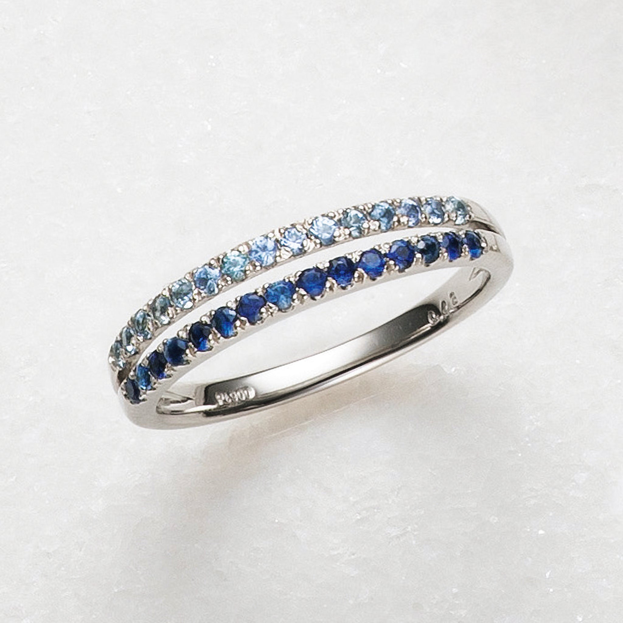 サファイア プラチナリング(9月誕生石)《25H01308》