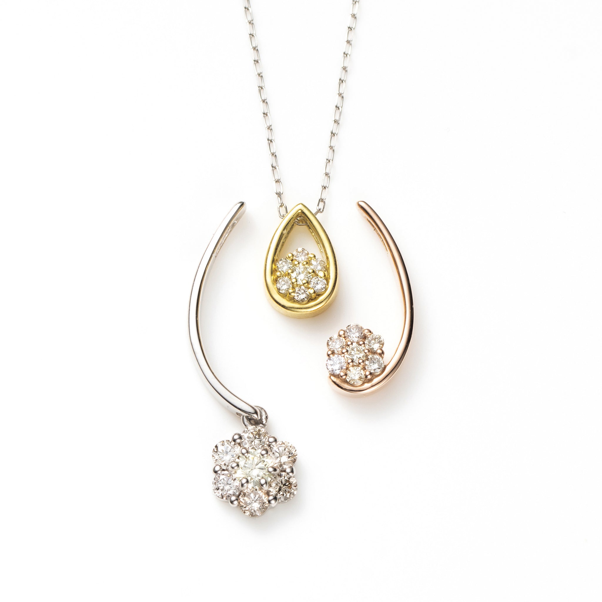 ダイヤモンド K18/プラチナネックレス(フラワーモチーフ/スリーカラー/4月誕生石)《25H01403》