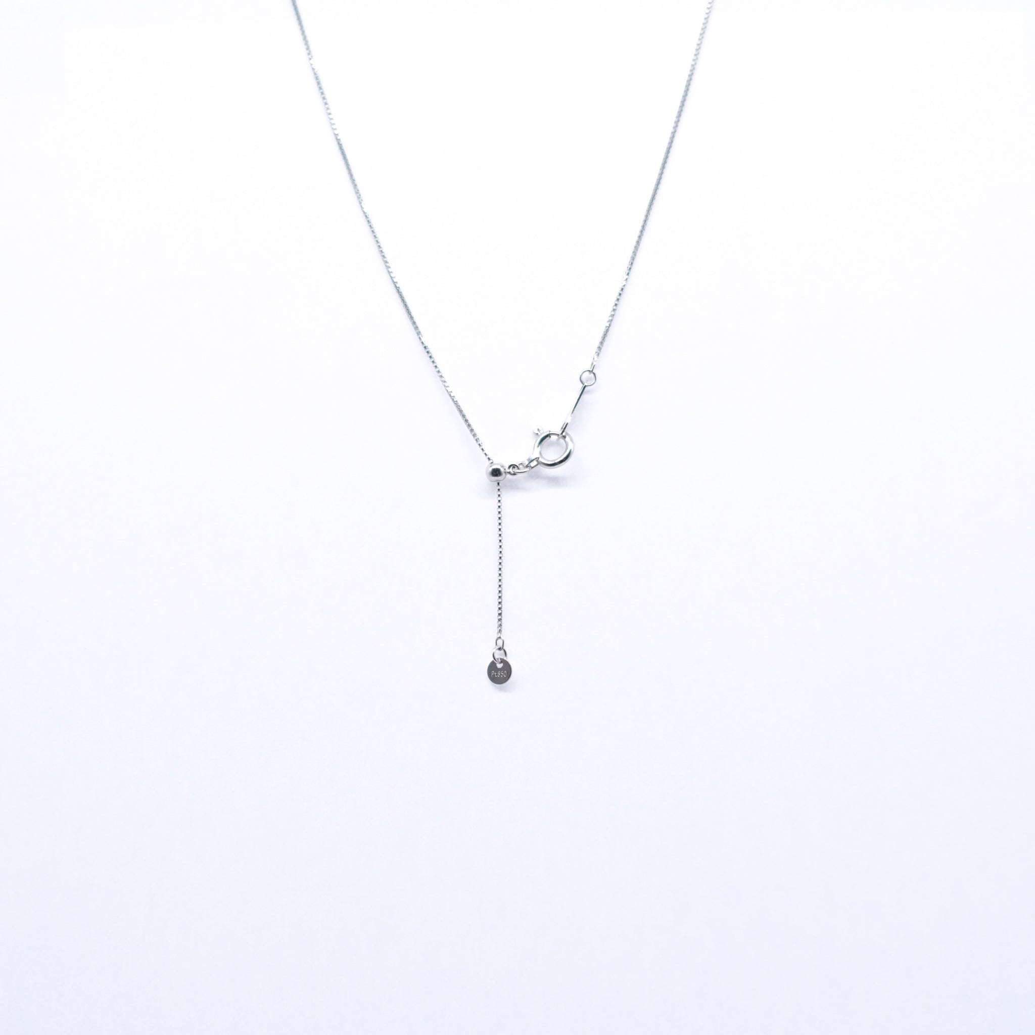 エメラルド プラチナネックレス(2Way/フラワーモチーフ/5月誕生石)《25H01404》