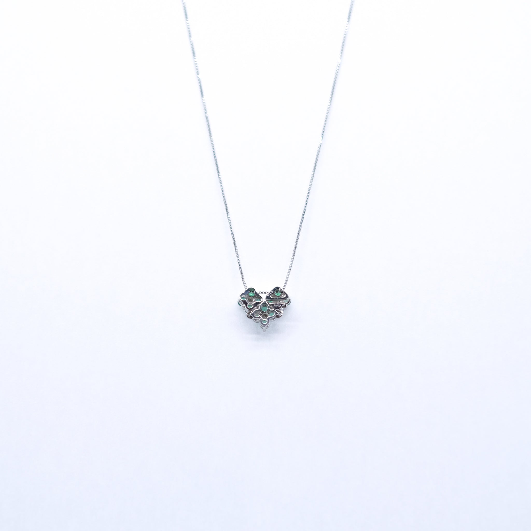 エメラルド プラチナネックレス(2Way/フラワーモチーフ/5月誕生石)《25H01404》