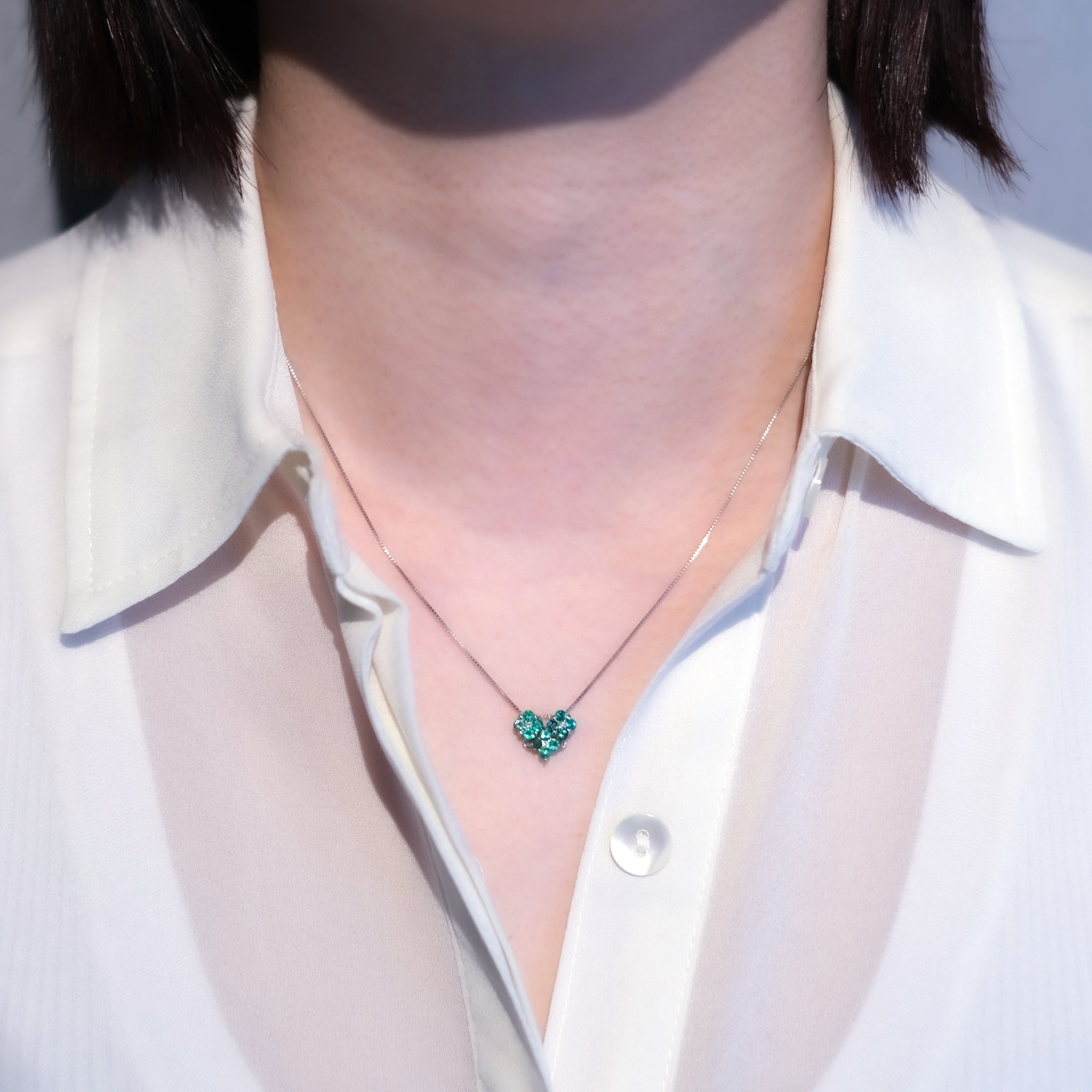 エメラルド プラチナネックレス(2Way/フラワーモチーフ/5月誕生石)《25H01404》