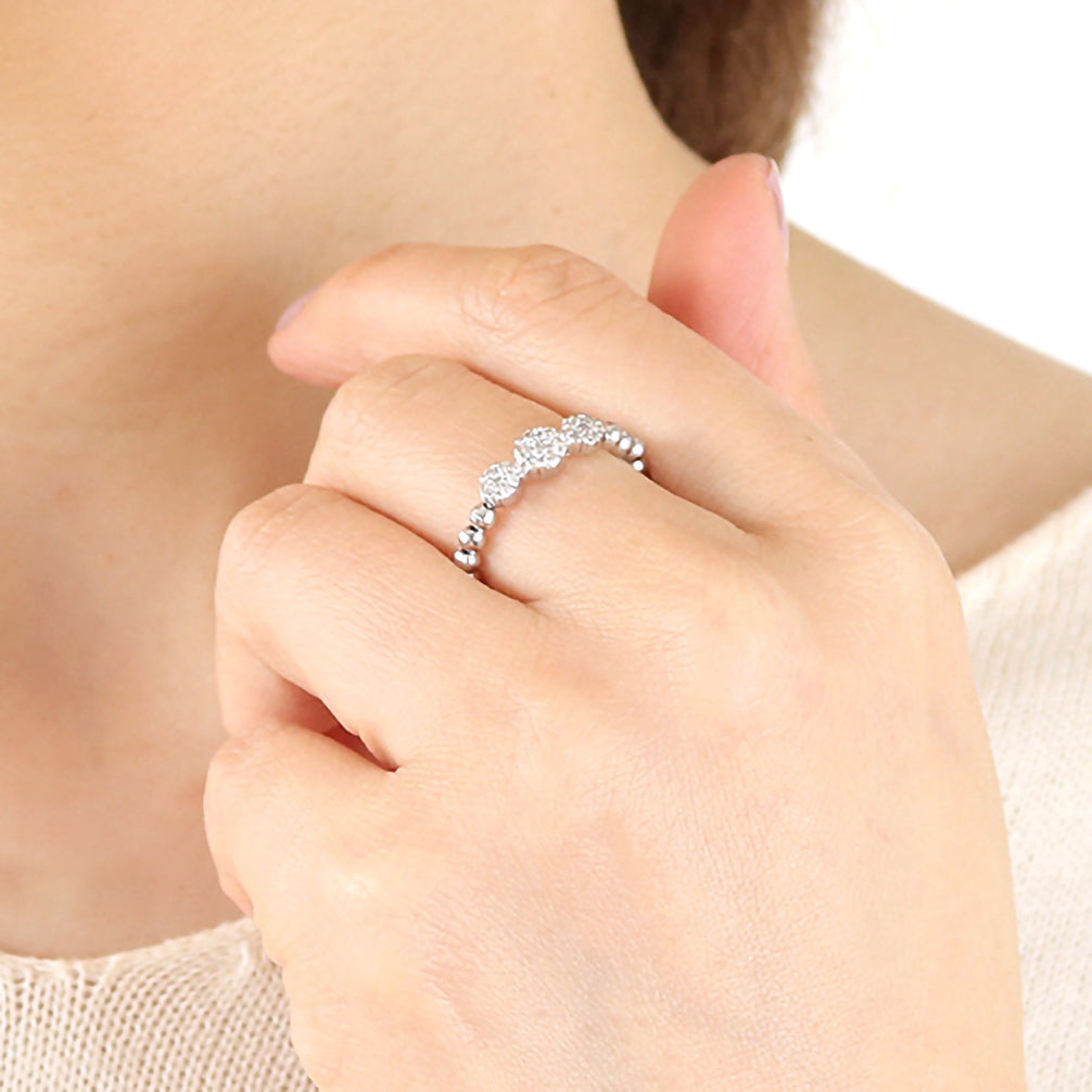 ダイヤモンド プラチナリング(フリーサイズ/フラワーモチーフ/4月誕生石)《25H01406》