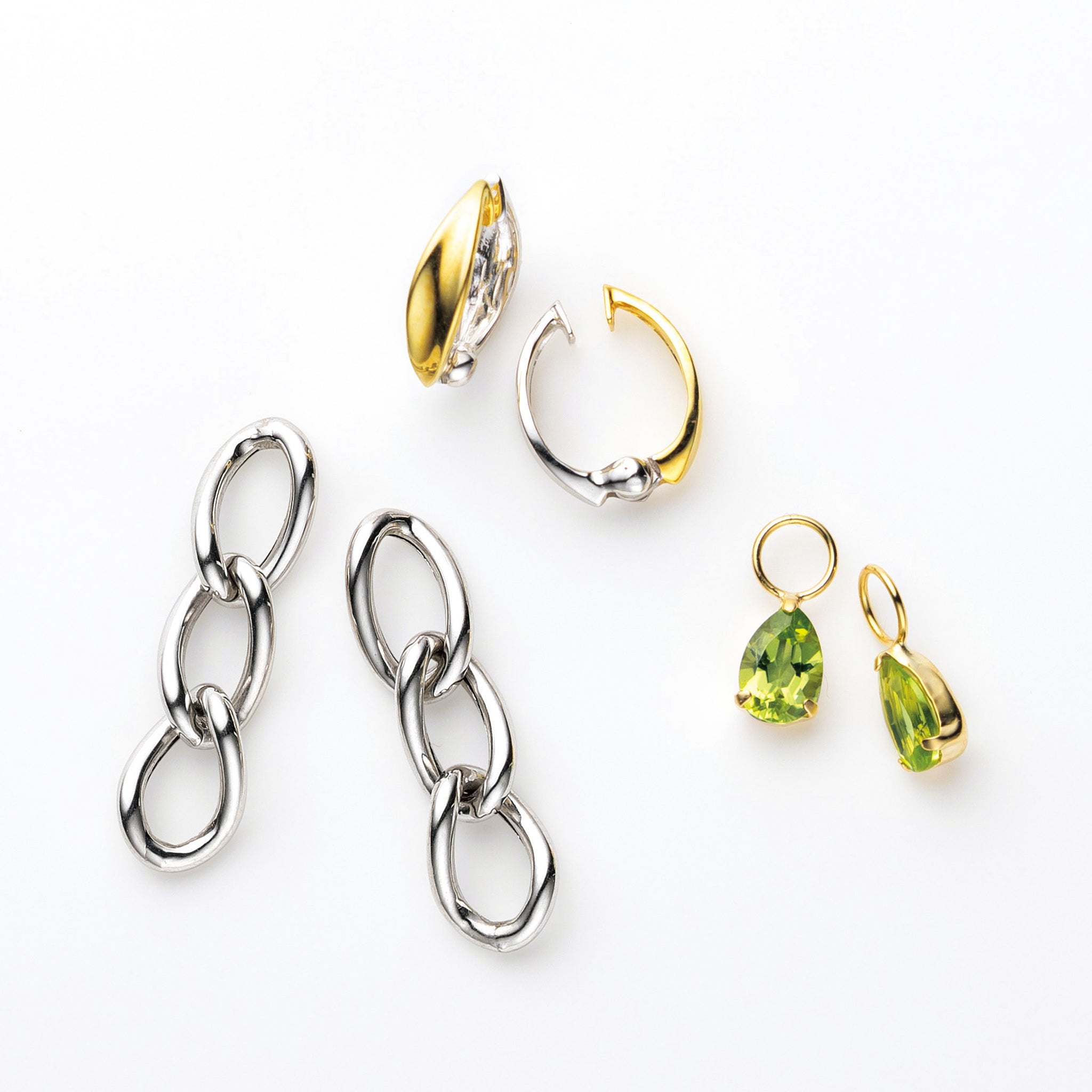 ペリドット K10イヤリング(ピアリング/リバーシブル/コンビカラー/チャーム2点セット/8月誕生石)《25H01501》