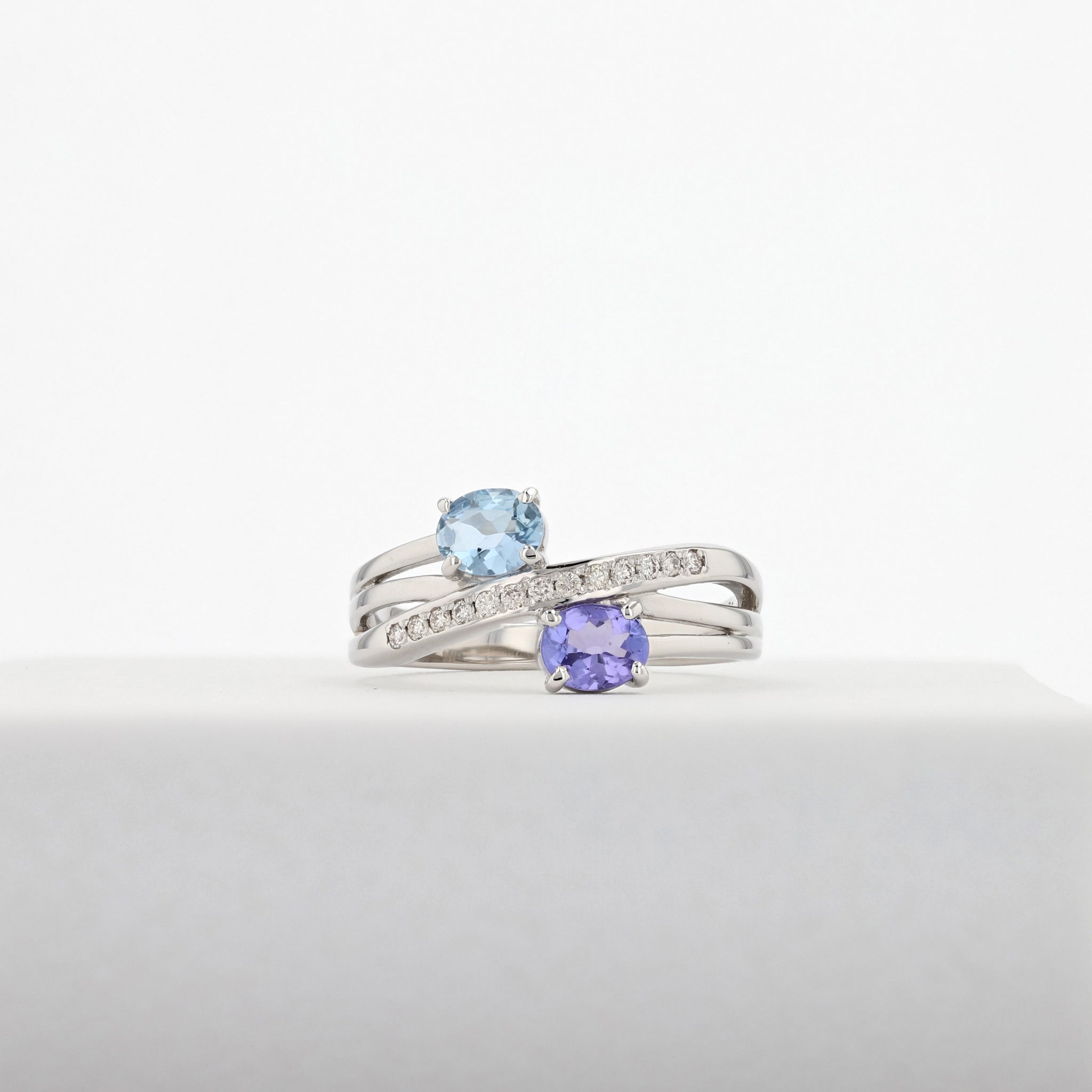 アクアマリン/タンザナイト プラチナリング《25H01603》