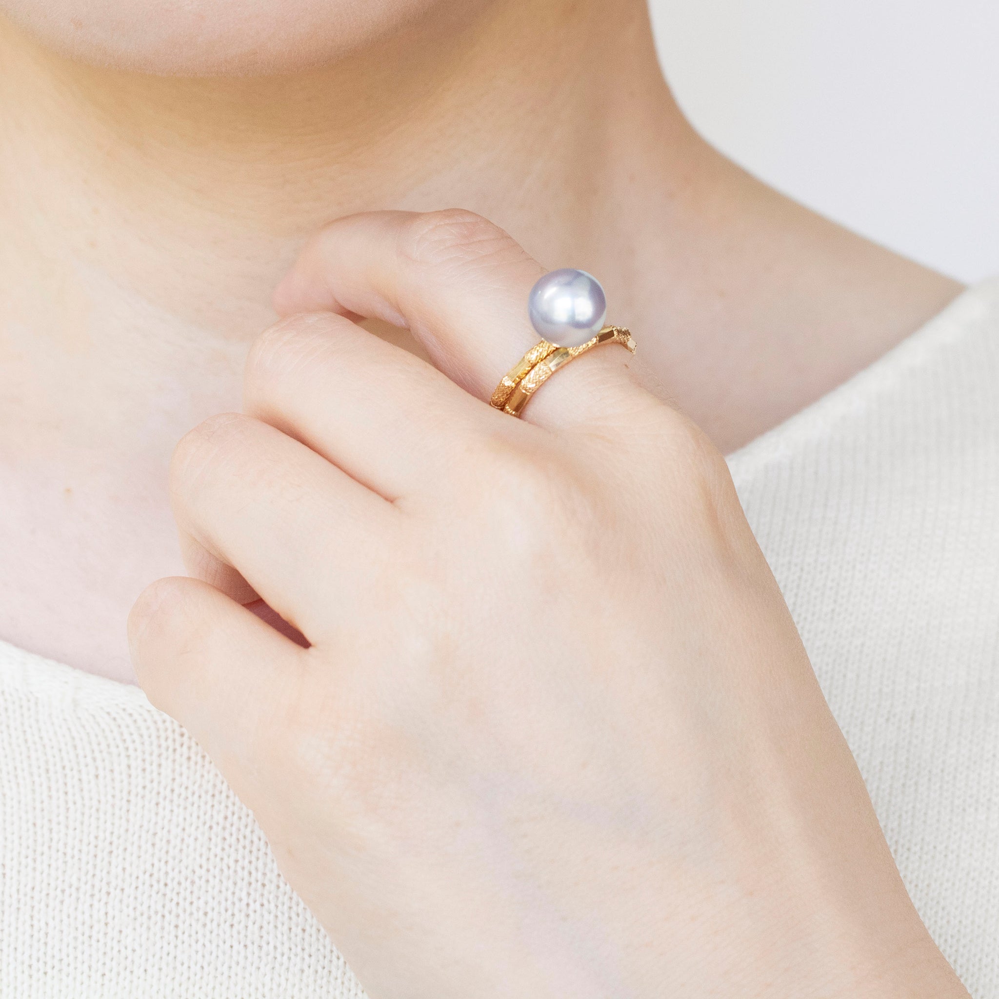 パール K18リング(アコヤ真珠/9mm/ナチュラルブルー/形状記憶/フリーサイズ/6月誕生石)《25H01605》