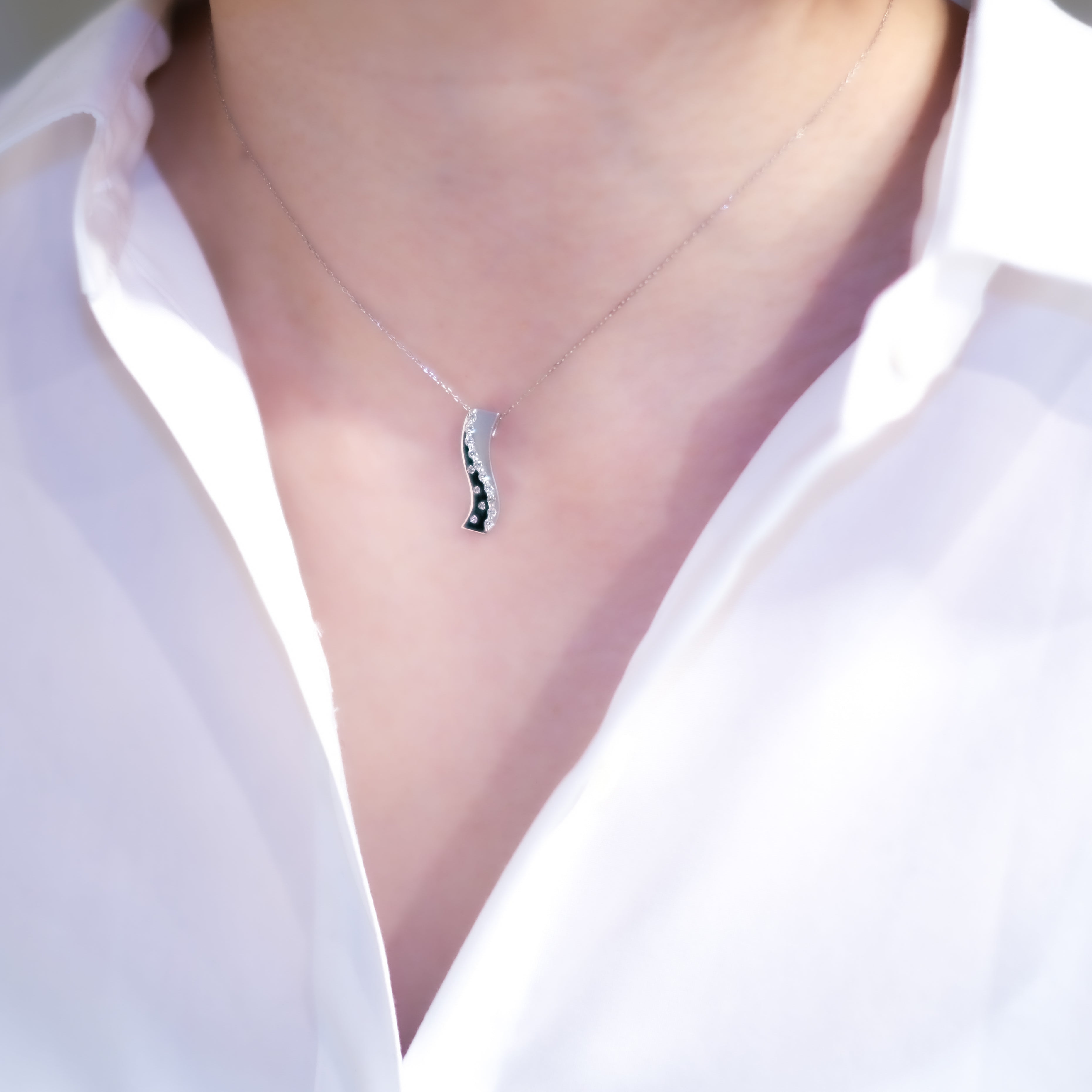 ダイヤモンド プラチナネックレス(4月誕生石)《25H01606》