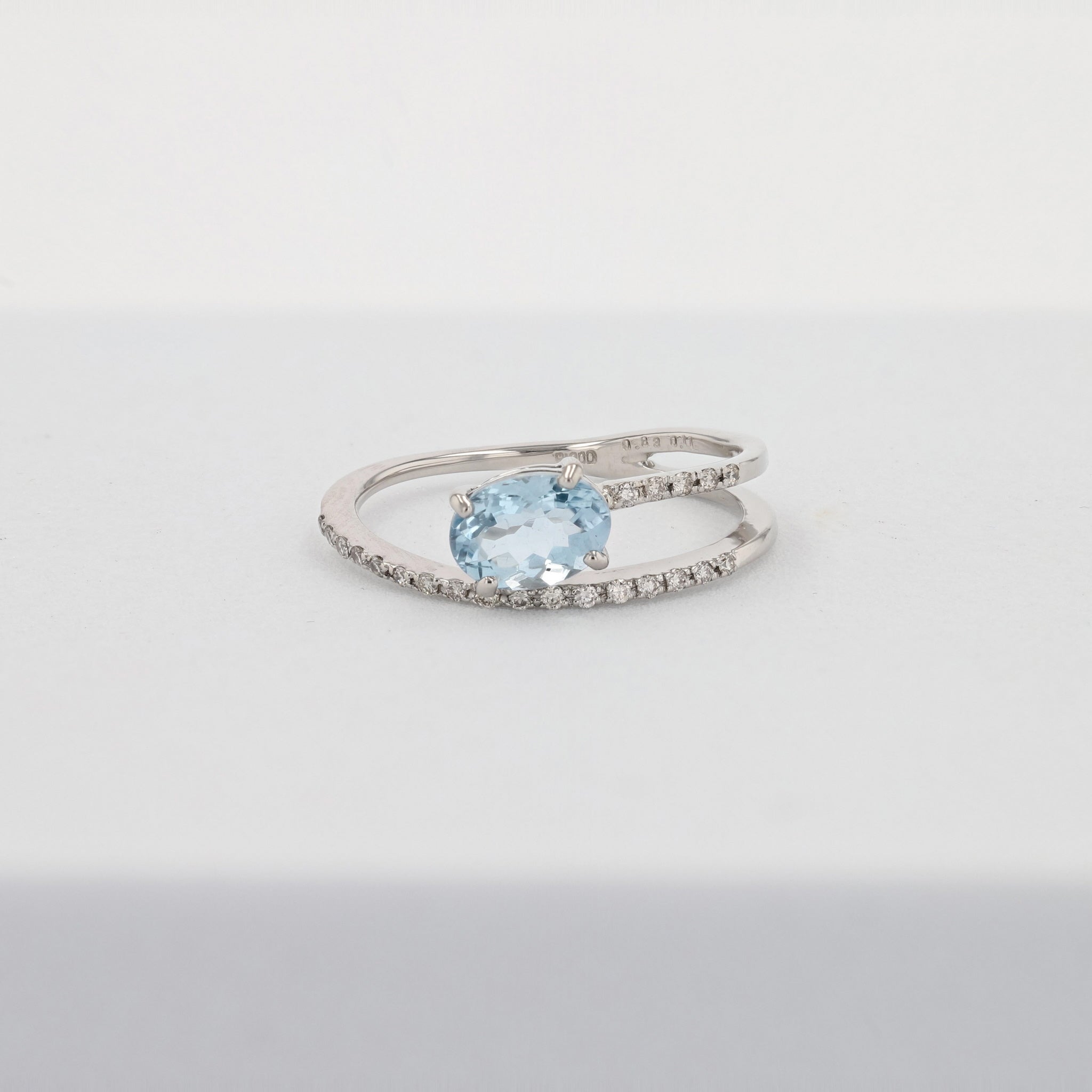 アクアマリン/ダイヤモンド プラチナリング(3月誕生石)《25H01609》