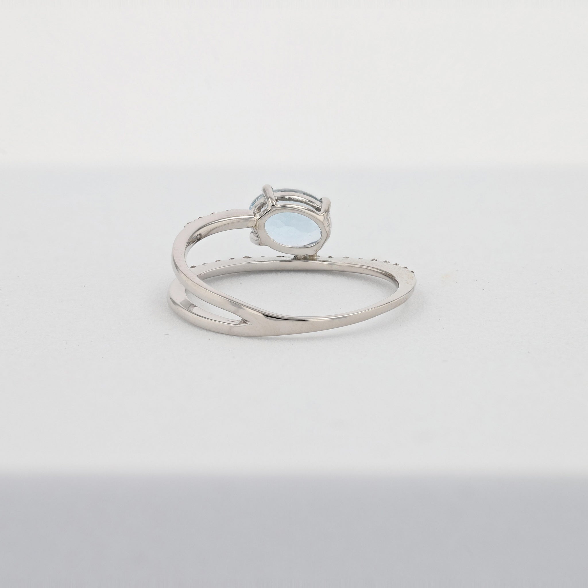 アクアマリン/ダイヤモンド プラチナリング(3月誕生石)《25H01609》