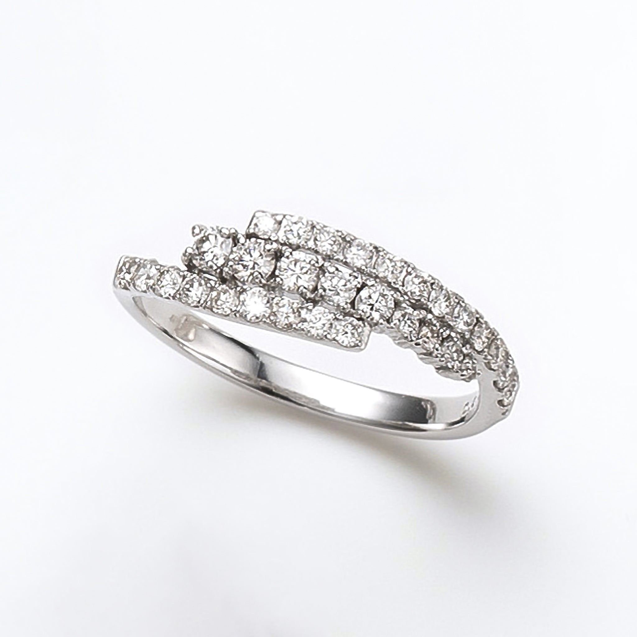 ダイヤモンド プラチナリング(4月誕生石)《25H01703》