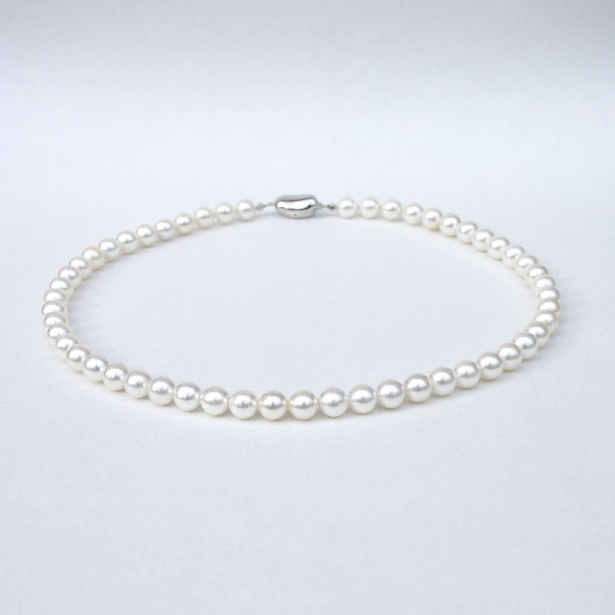 【限定9点】パール ネックレス(アコヤ真珠/7.5mm/無調色/6月誕生石/鑑別書付)《25H01708》