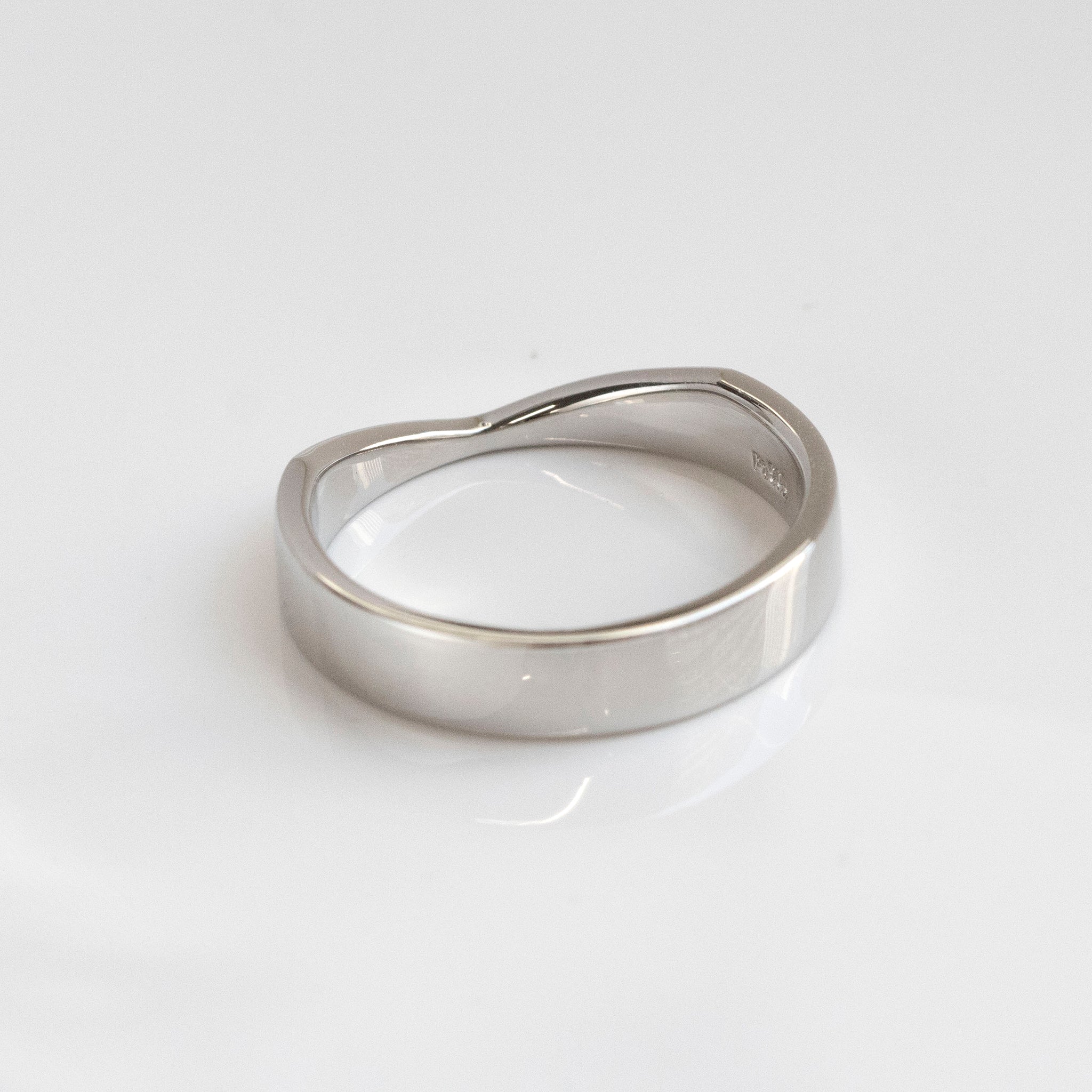 プラチナリング《25H01806》