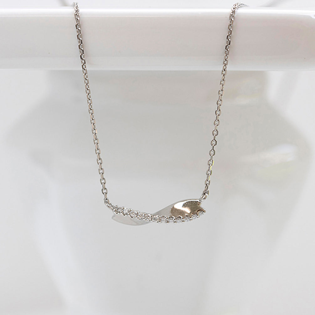 ダイヤモンド プラチナネックレス(4月誕生石)《25H01808》