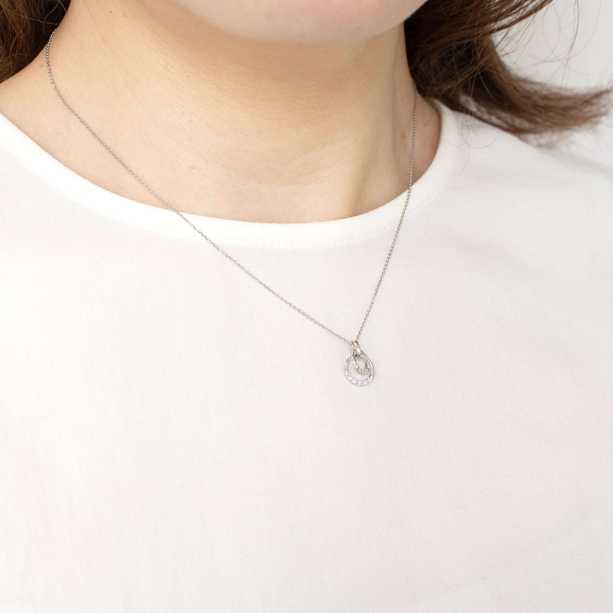 ダイヤモンド プラチナネックレス(4月誕生石)《25H01810》