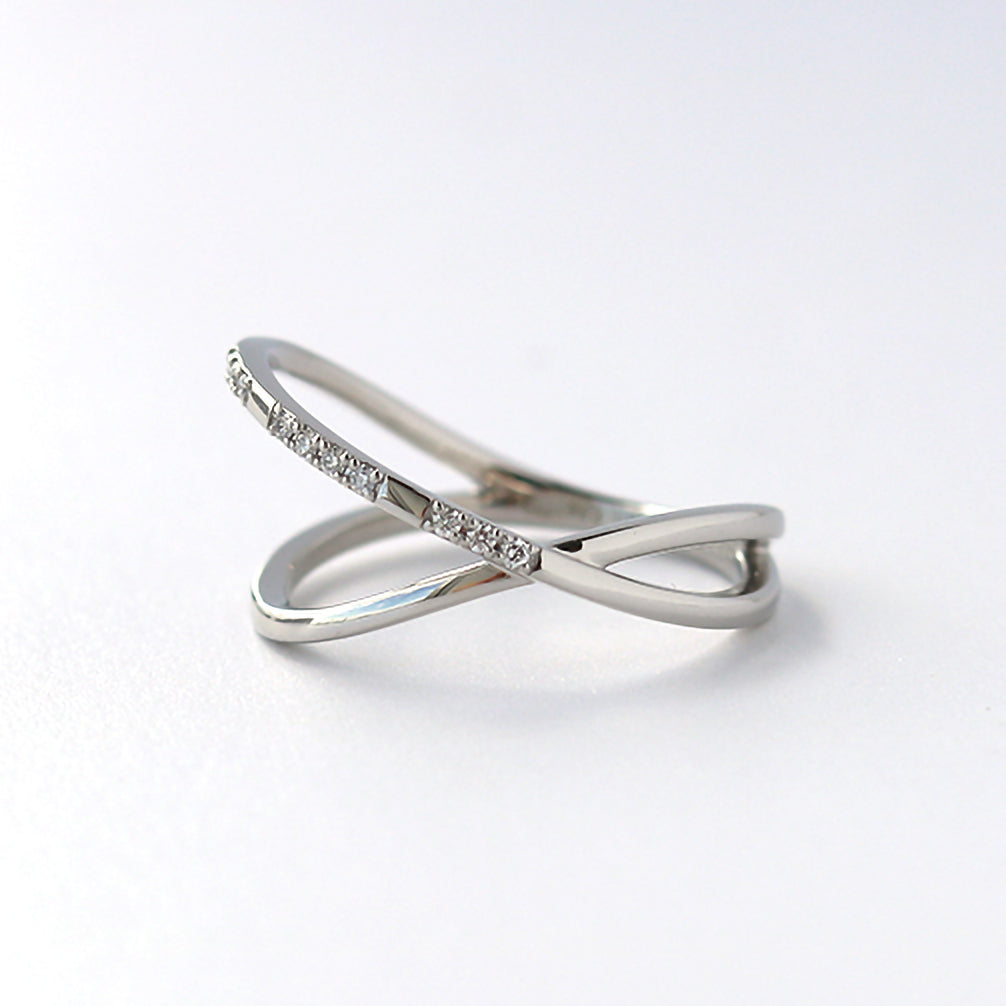 ダイヤモンド プラチナリング(4月誕生石)《25H01901》