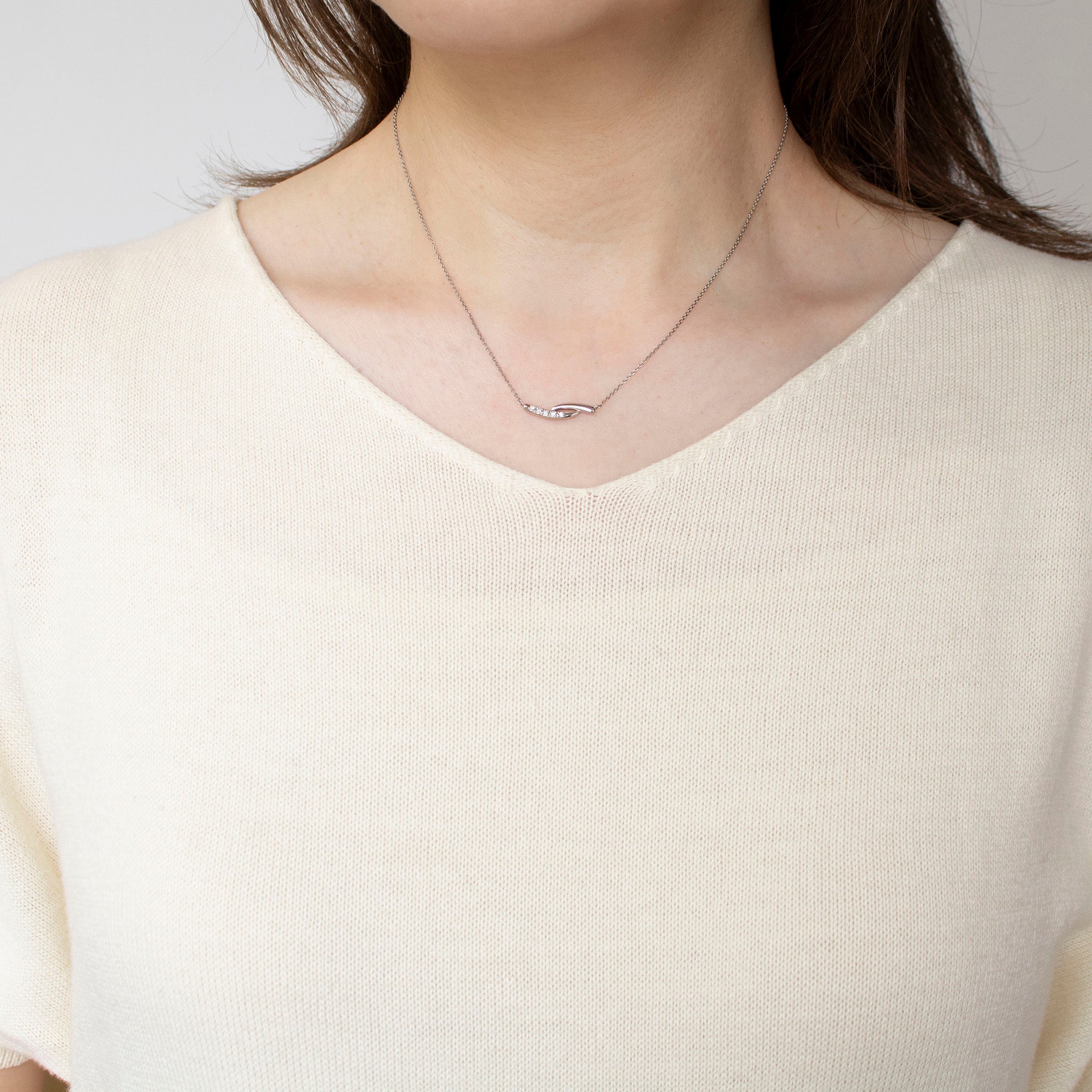 ダイヤモンド プラチナネックレス(4月誕生石)《25H01904》