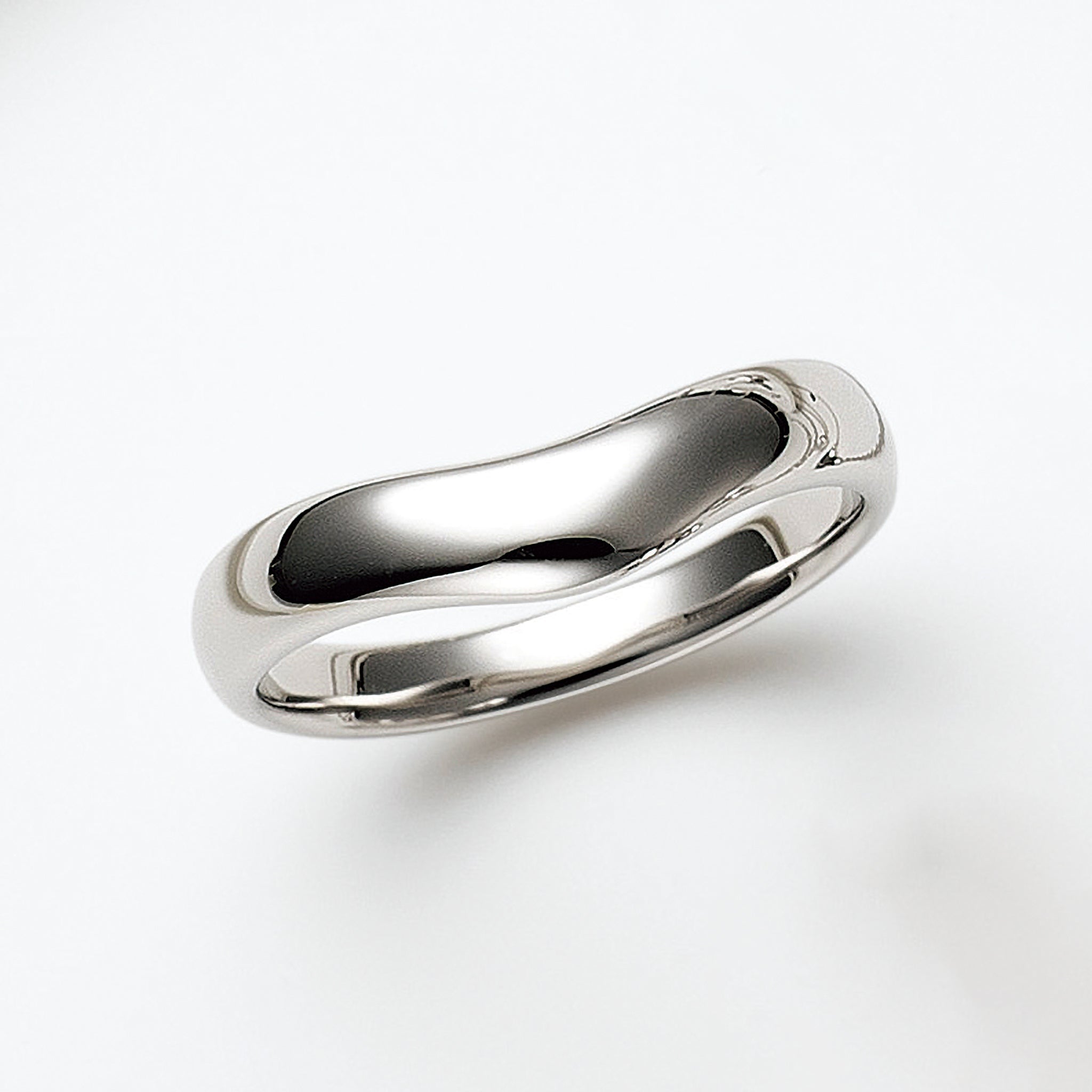 プラチナリング《25H01906》