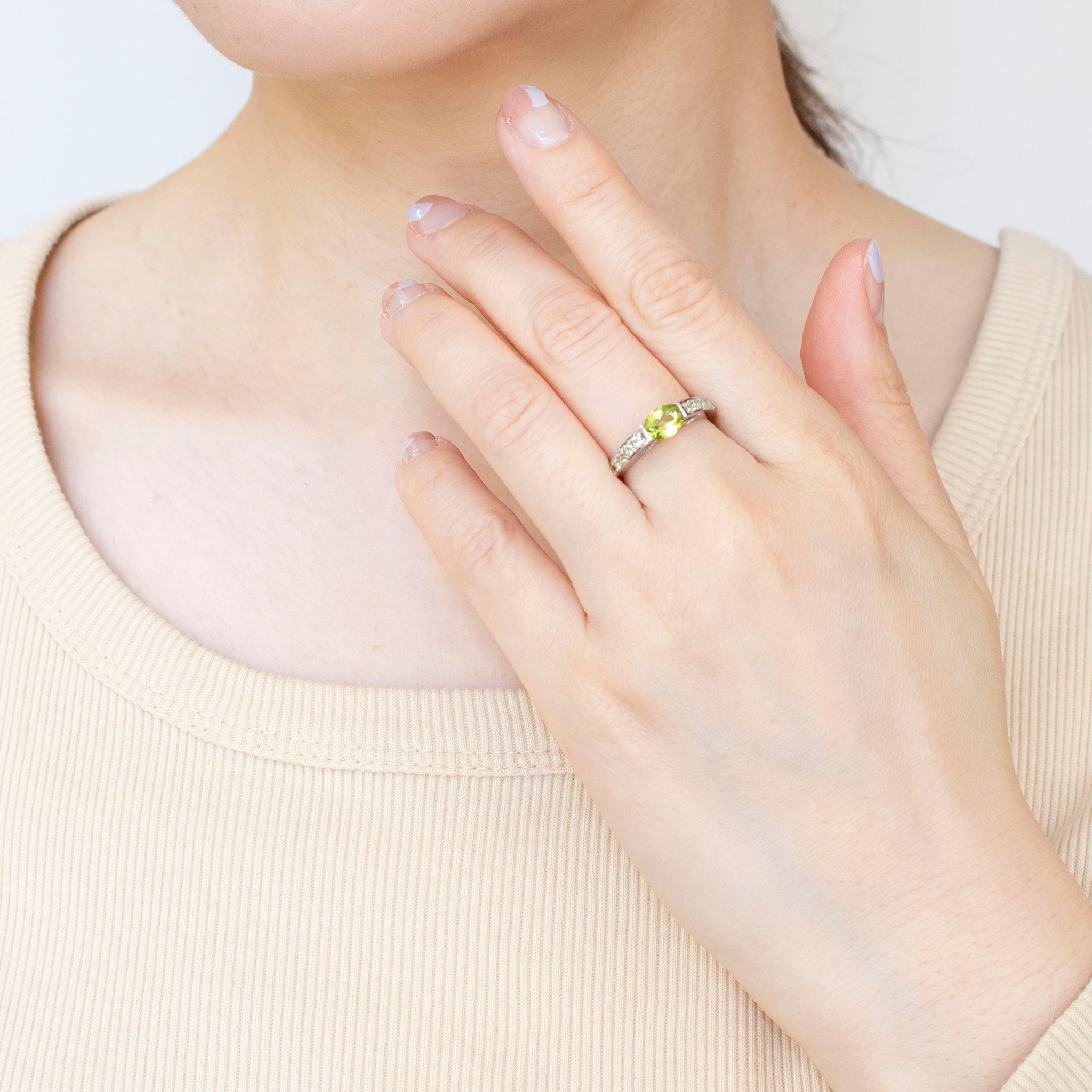 ペリドット プラチナリング(8月誕生石)《25H02110》