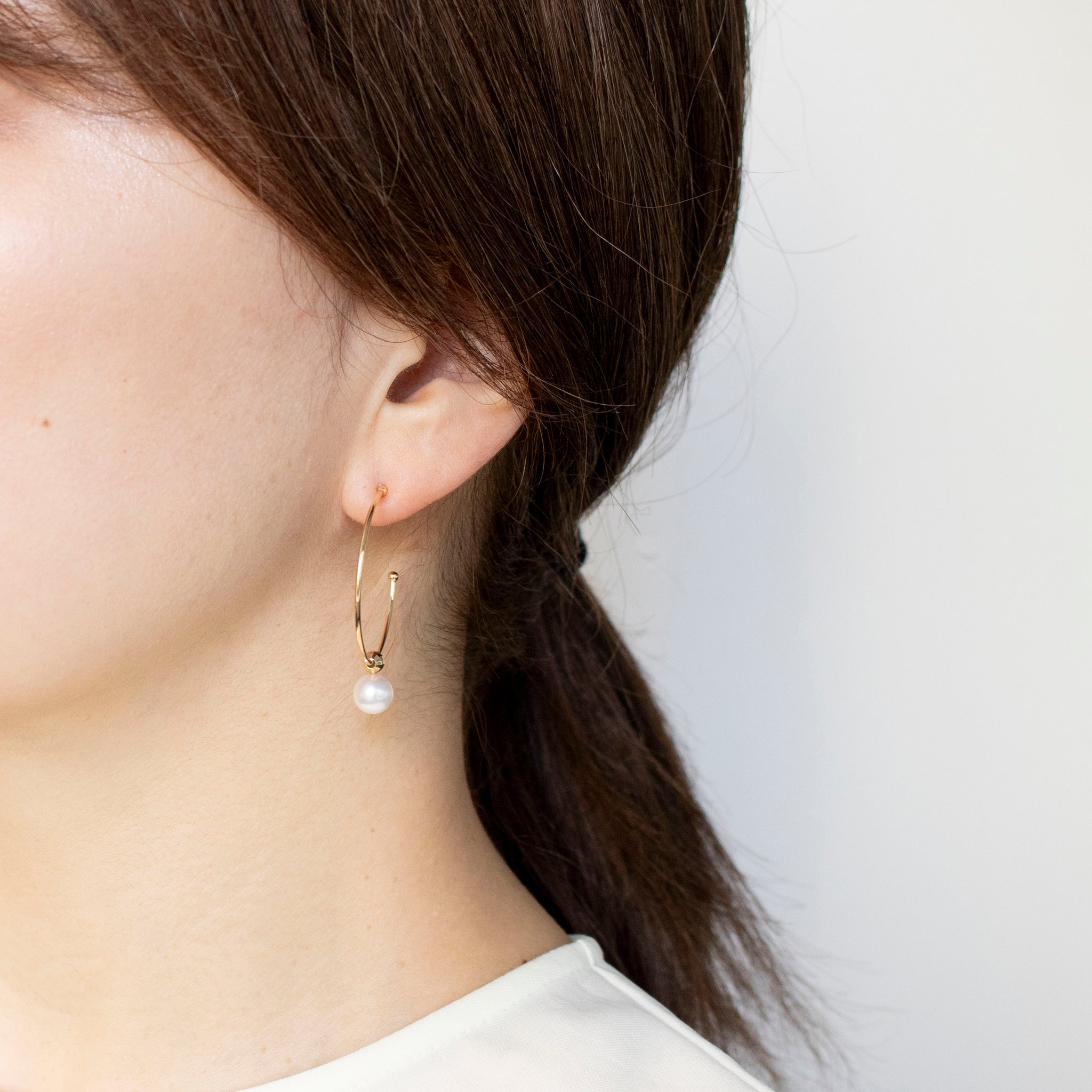 パール K18ピアス(アコヤ真珠/6.5mm/6月誕生石)《25H02210》