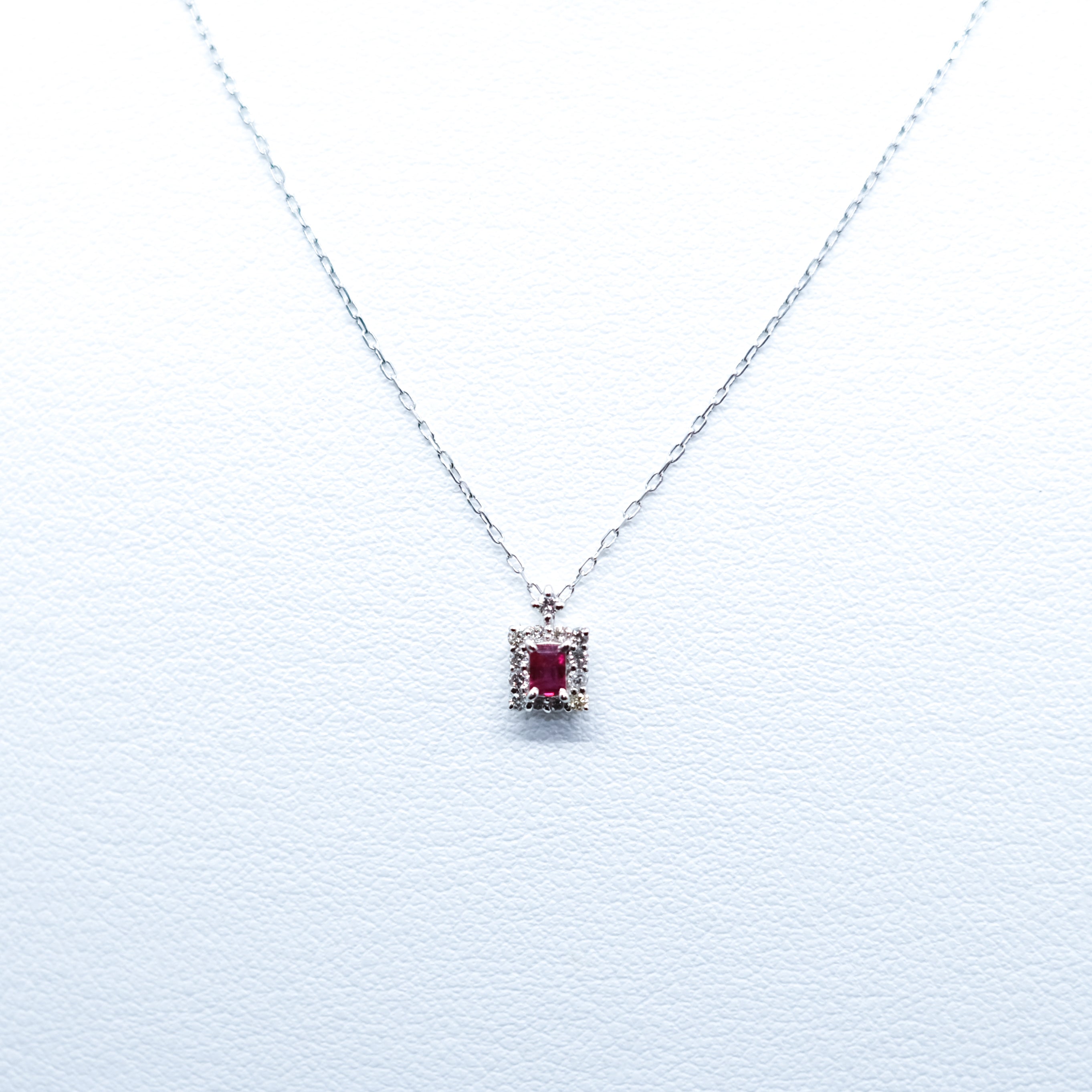 ルビー/ダイヤモンド プラチナネックレス(7月誕生石)《25H02305》