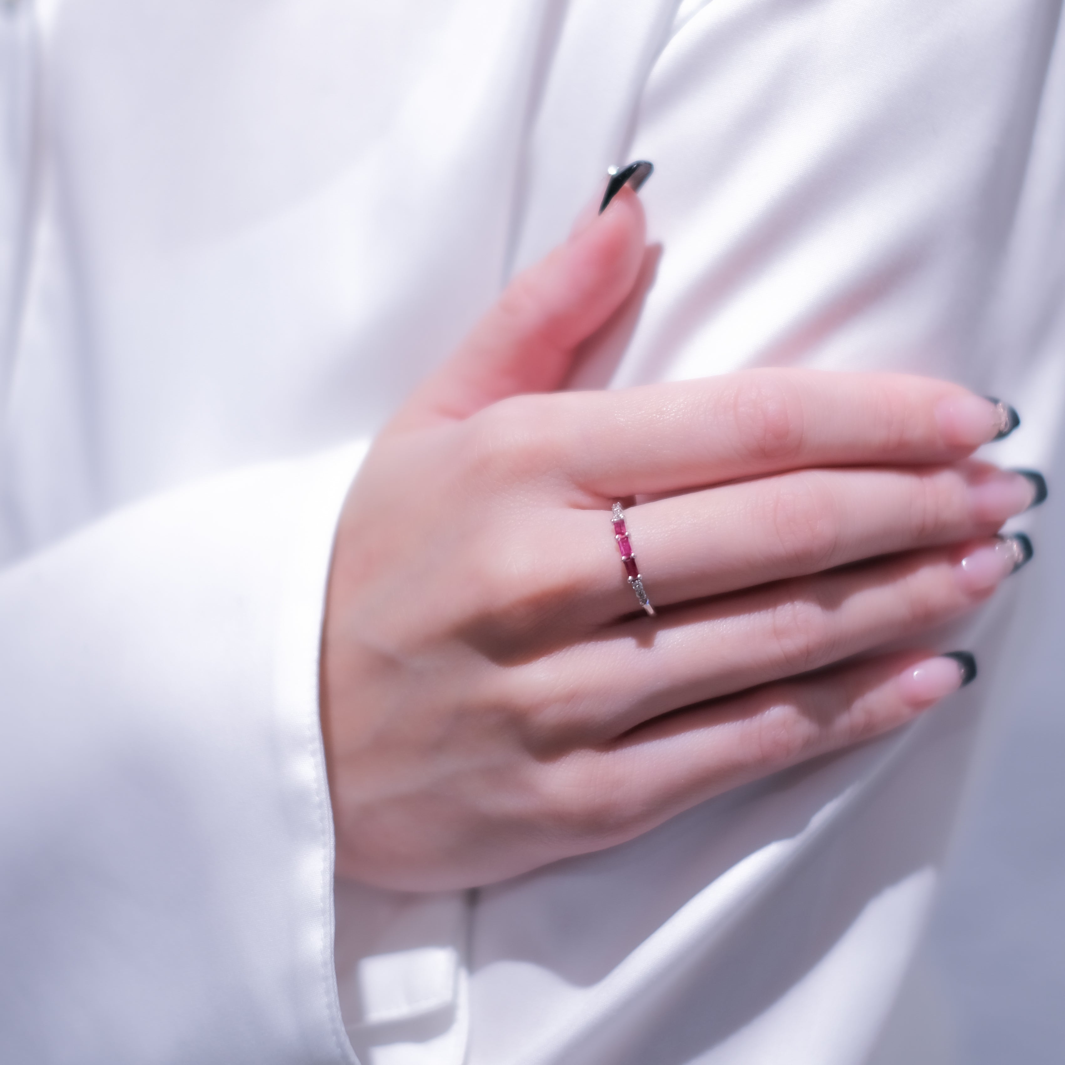 ルビー/ダイヤモンド プラチナリング(バゲットカット/7月誕生石)《25H02307》