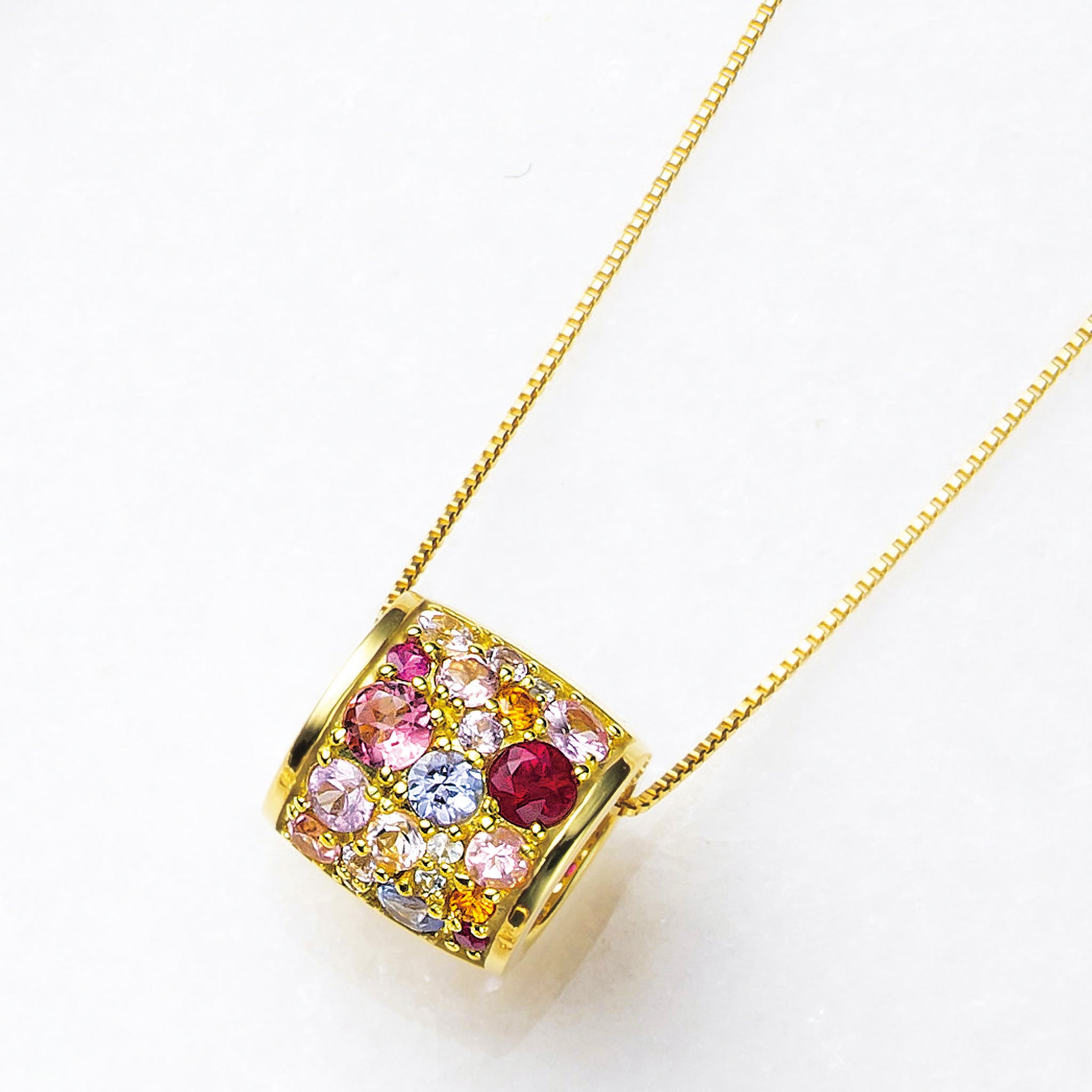 マルチカラー K18ネックレス(パヴェ/鑑別書付)《25H02308》