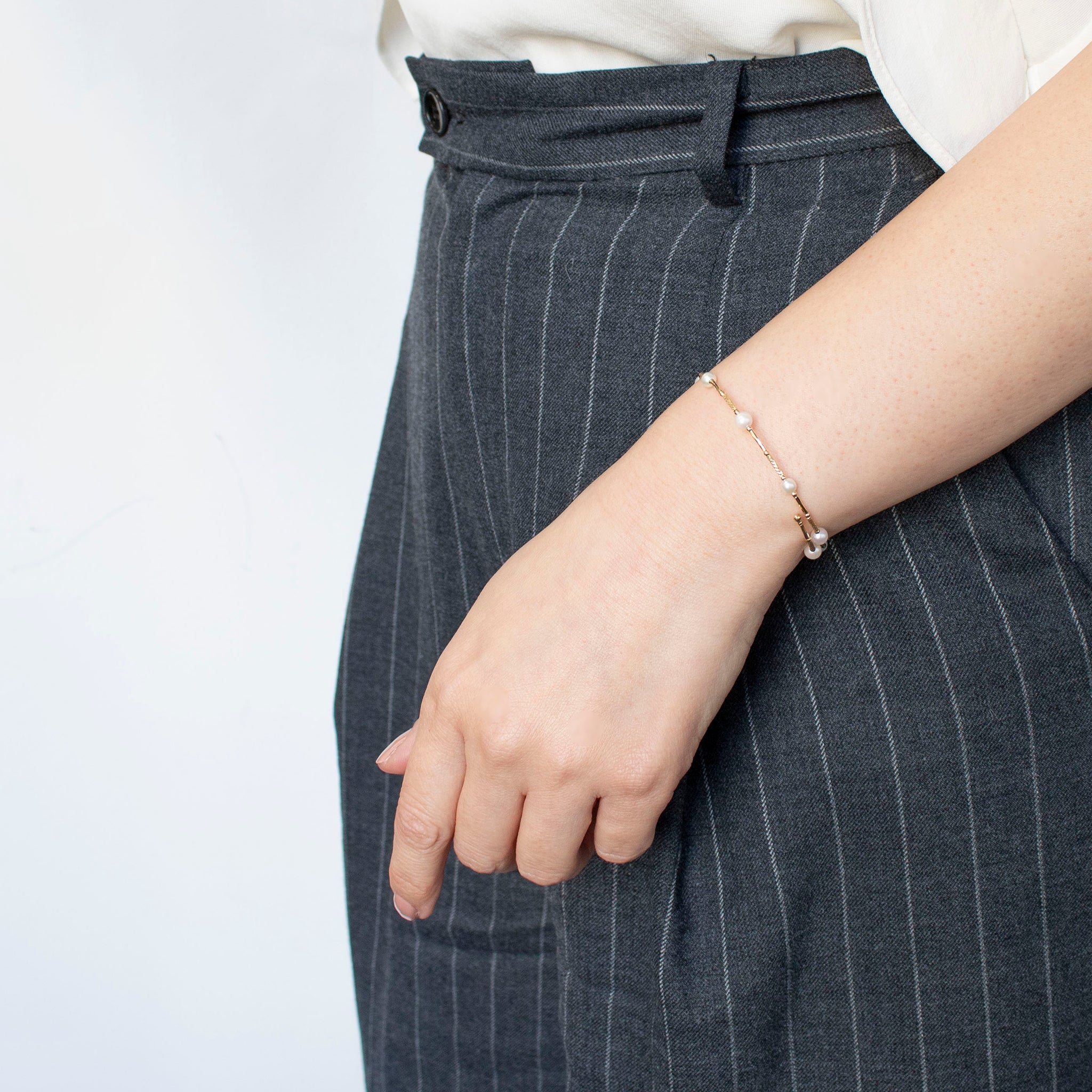 パール K18ブレスレット(アコヤ真珠/3.5mm・4mm/形状記憶/フリーサイズ/6月誕生石)《25H02310》