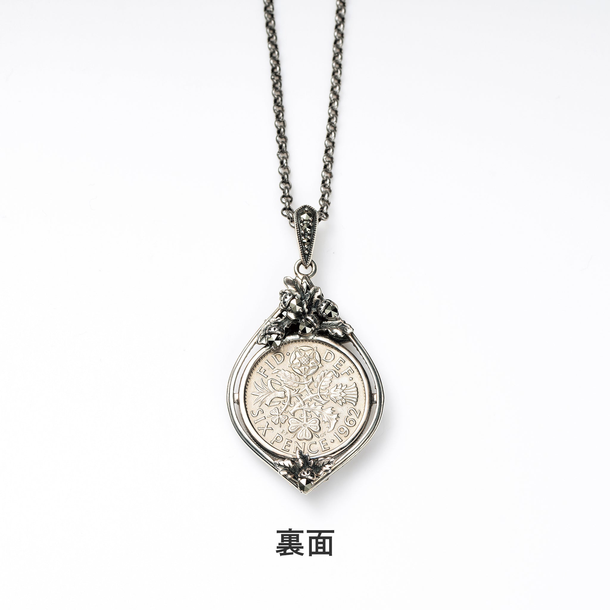 パール/ホワイトトパーズ シルバーネックレス(淡水真珠/6ペンスコイン/リバーシブル)《25H02404》