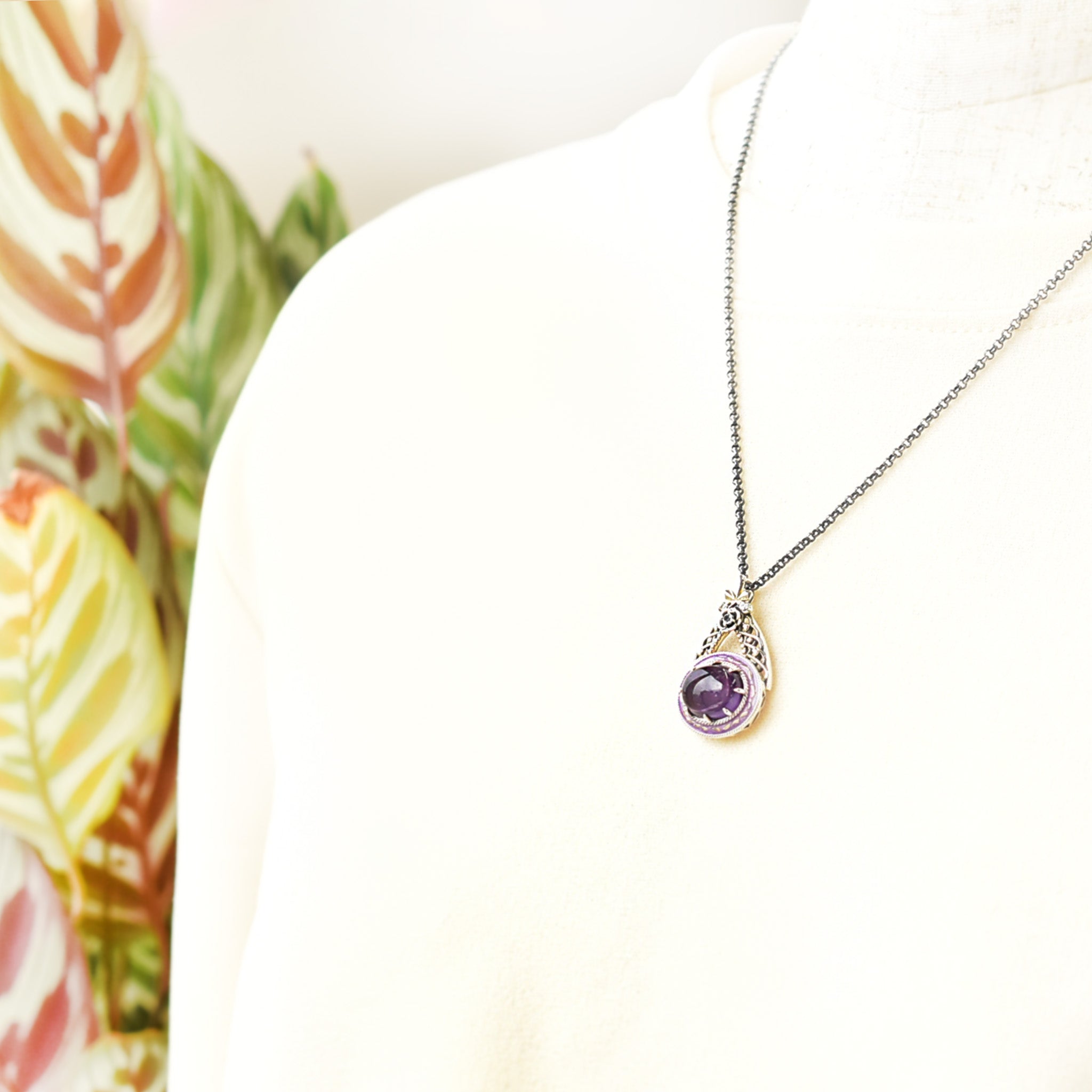 アメシスト/ホワイトトパーズ シルバーネックレス(4.6カラット/カボション/2月誕生石)《25H02407》