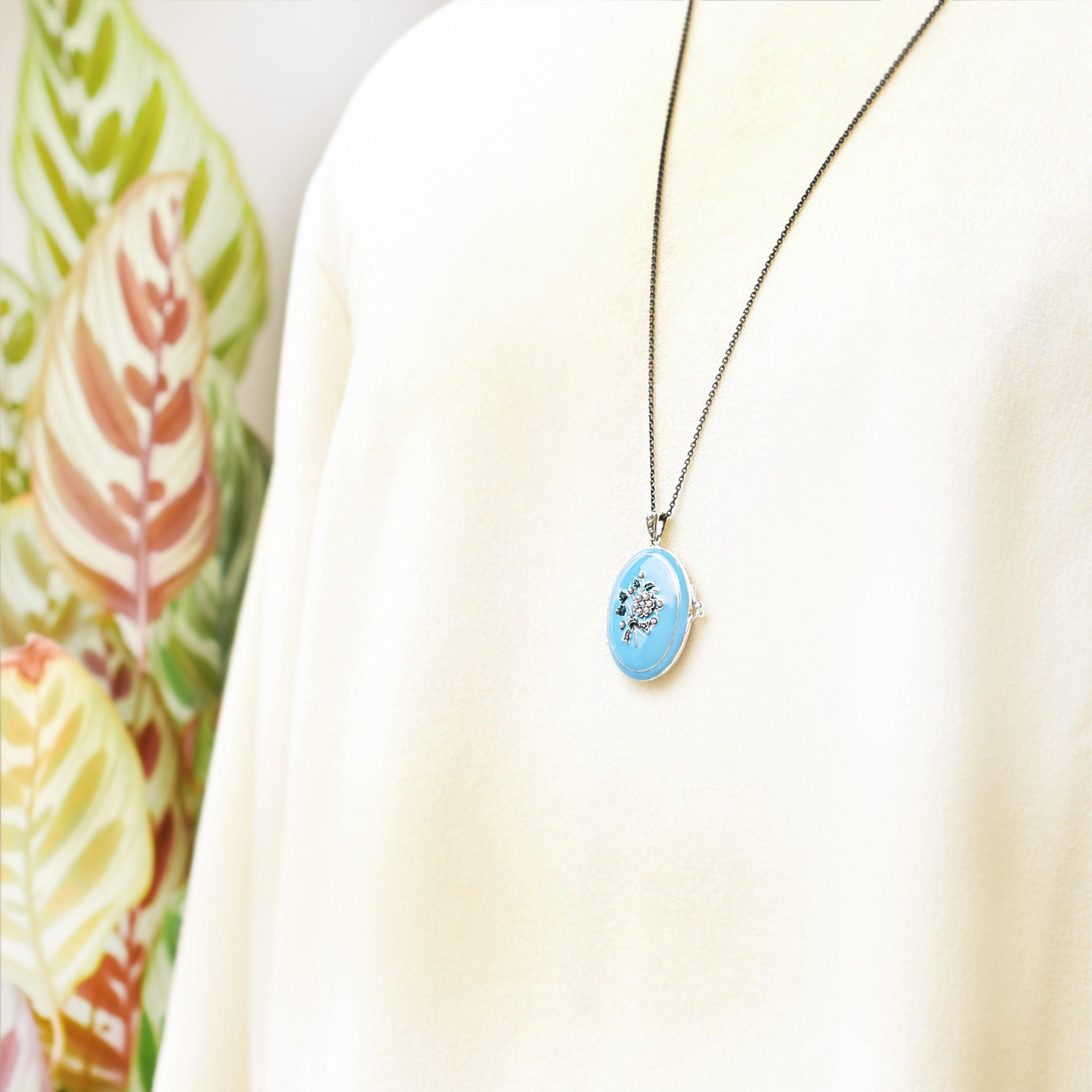 エナメル/パール シルバーネックレス(淡水真珠/ロケットタイプ/フラワーモチーフ/ロング/70cm)《25H02409》