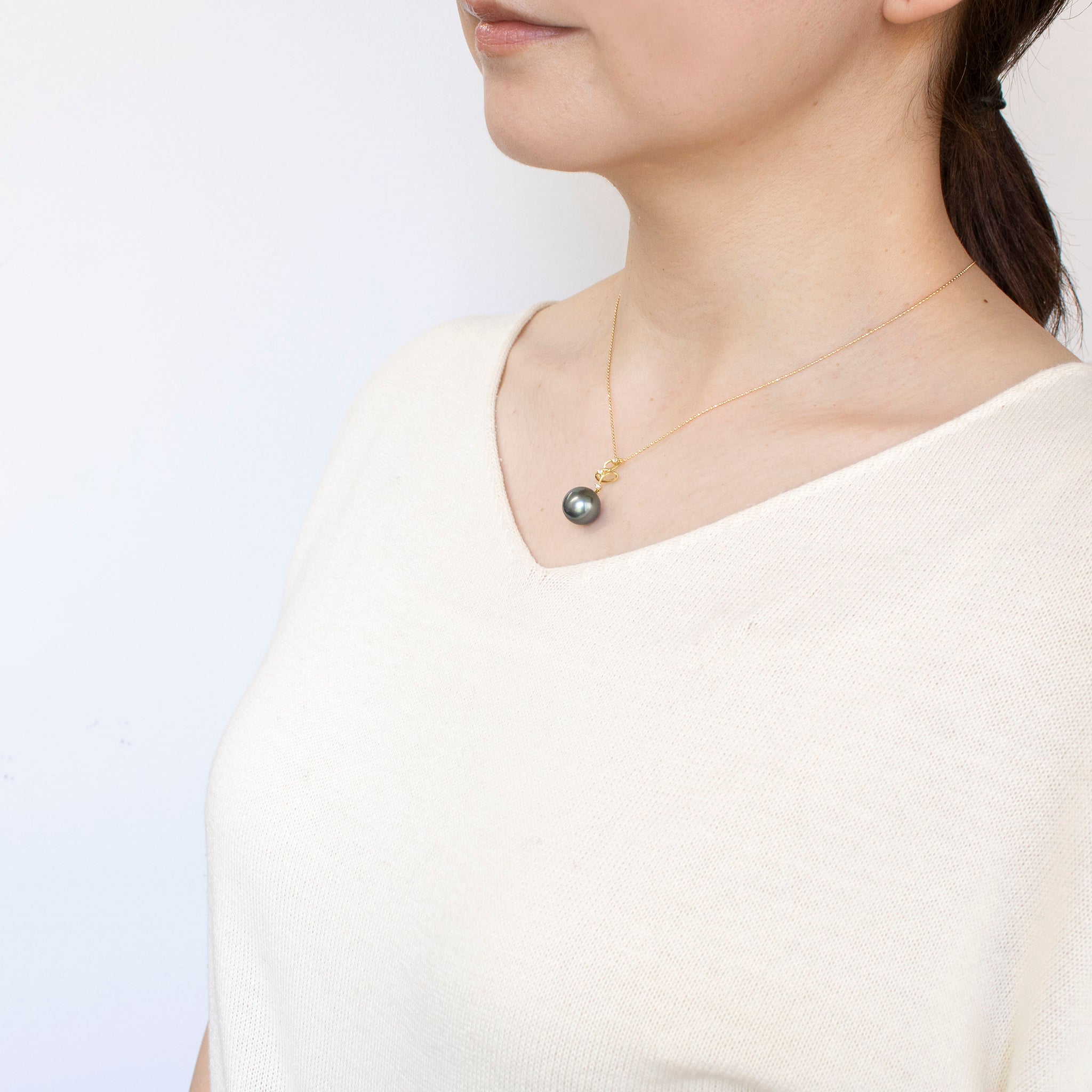 パール/ダイヤモンド K18ネックレス(黒蝶真珠/11mm/6月誕生石)《25H02509》