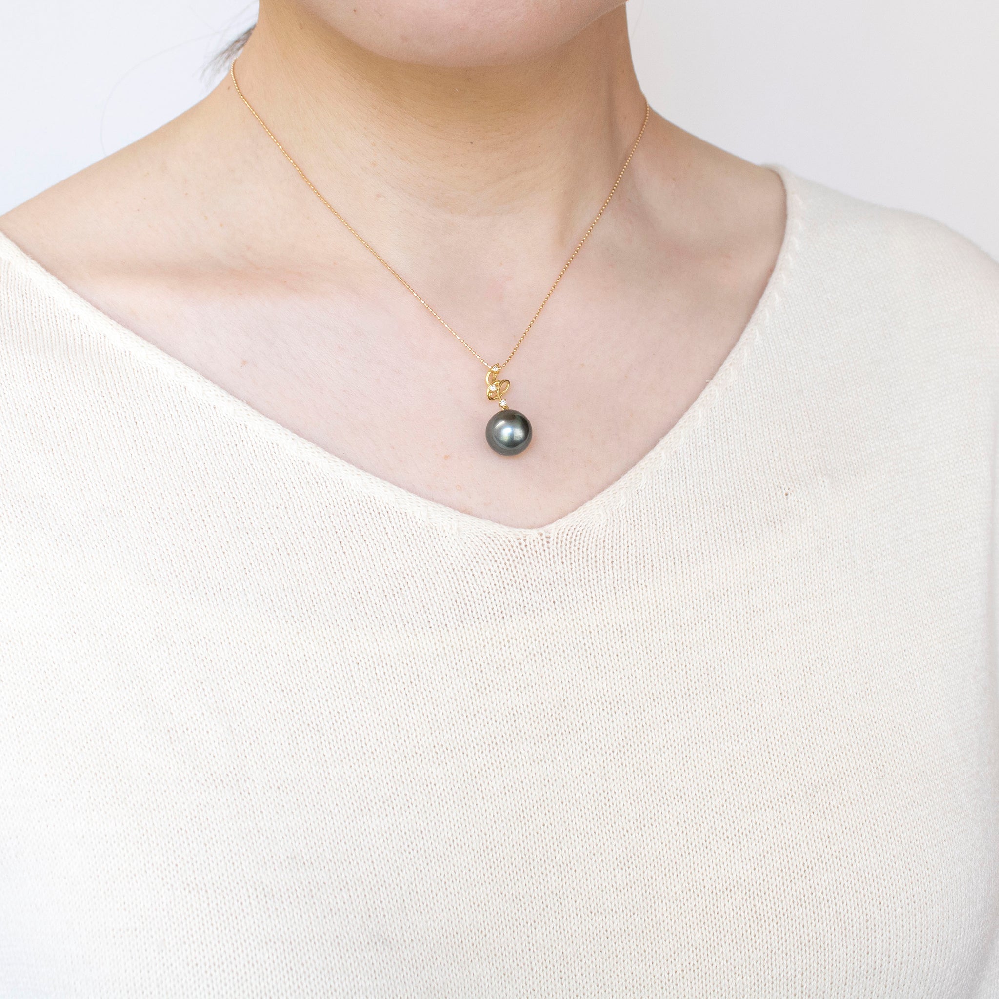 パール/ダイヤモンド K18ネックレス(黒蝶真珠/11mm/6月誕生石)《25H02509》