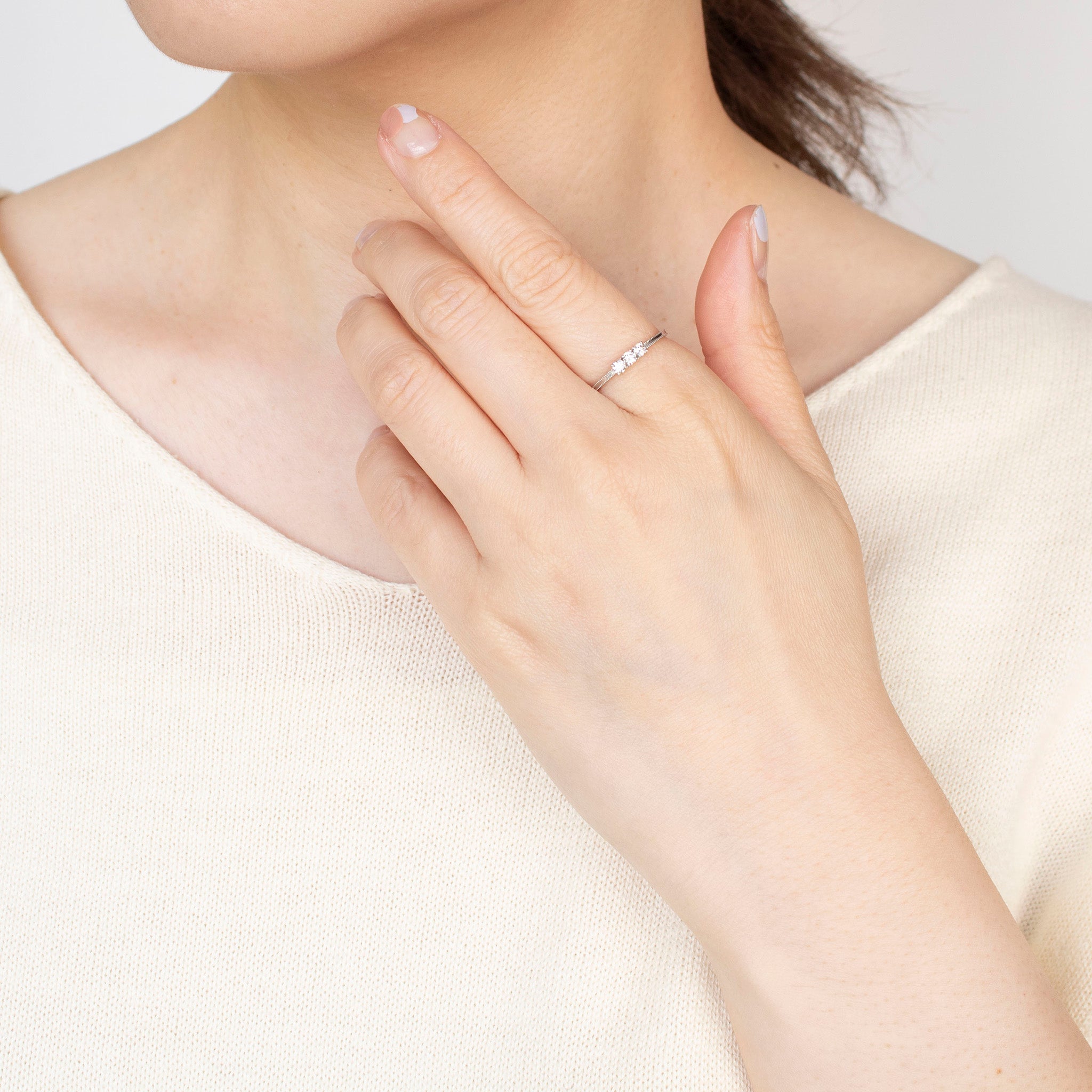 ダイヤモンド プラチナリング(ミル打ち風)《25H02510》