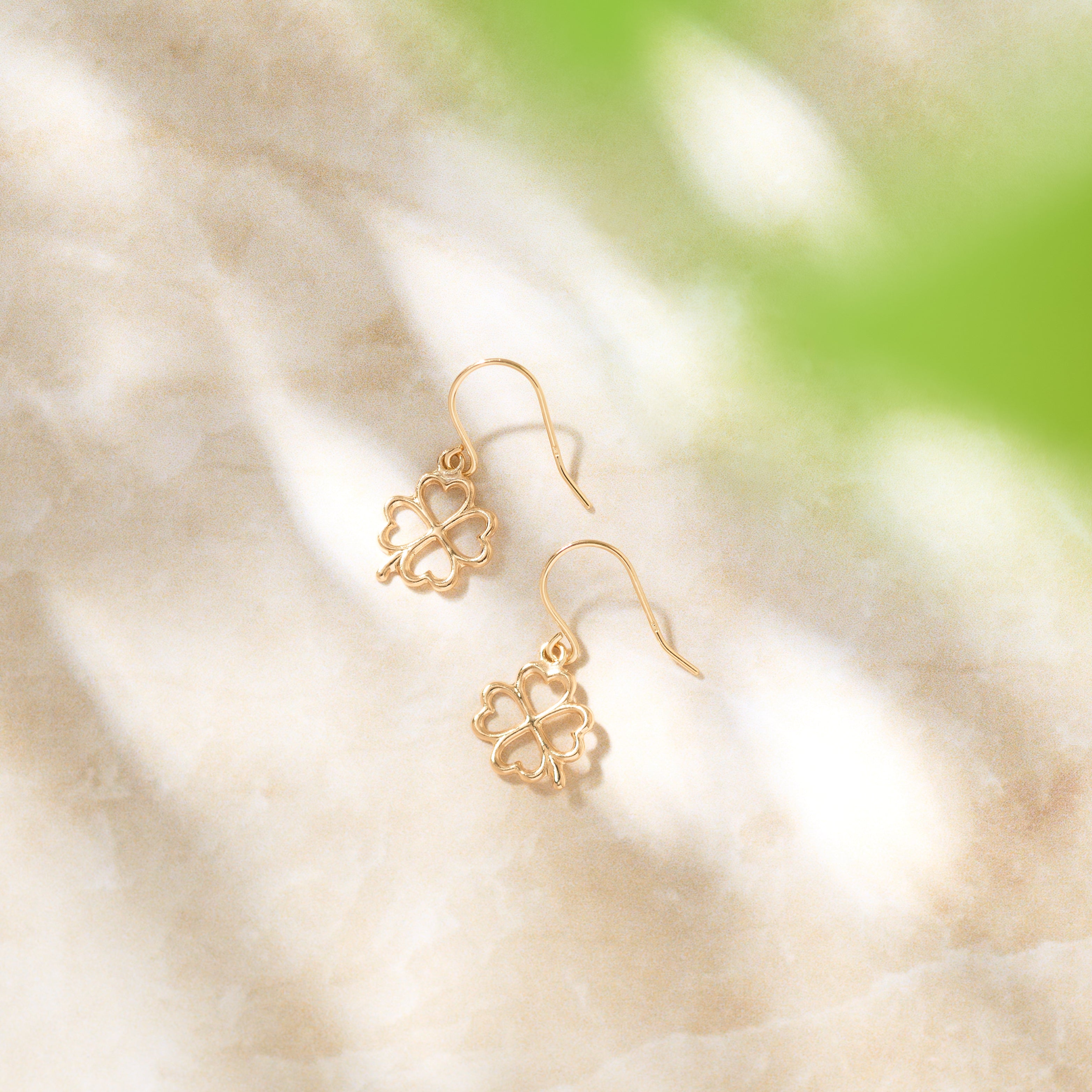 【限定10点】 K18ピアス(クローバーモチーフ)《25H02706》