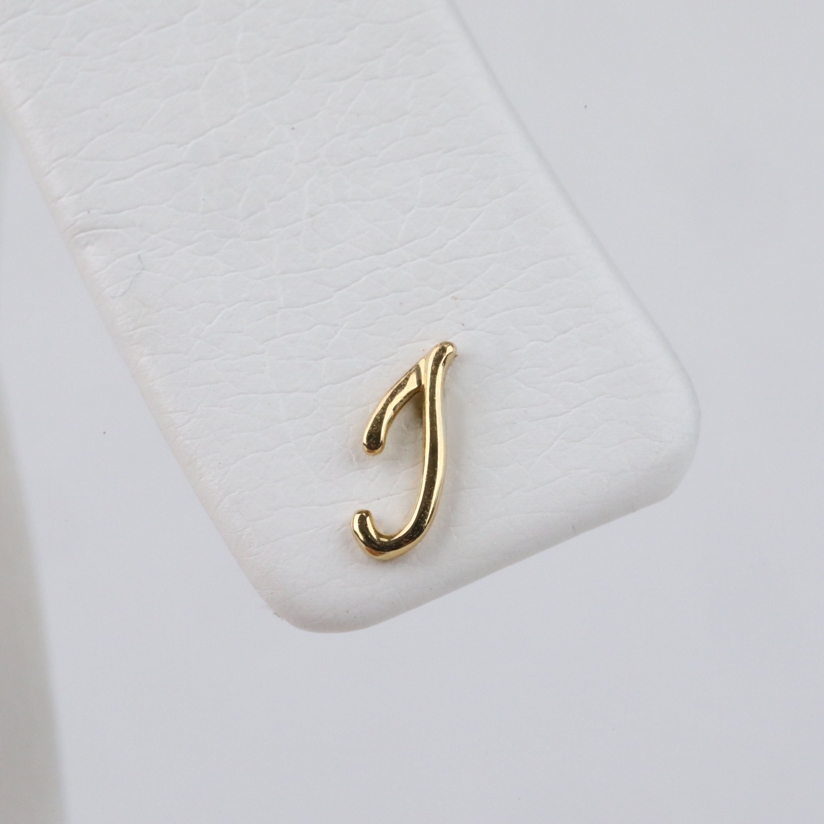 K18ピアス(イニシャル/I/片側)《25H02711-I》