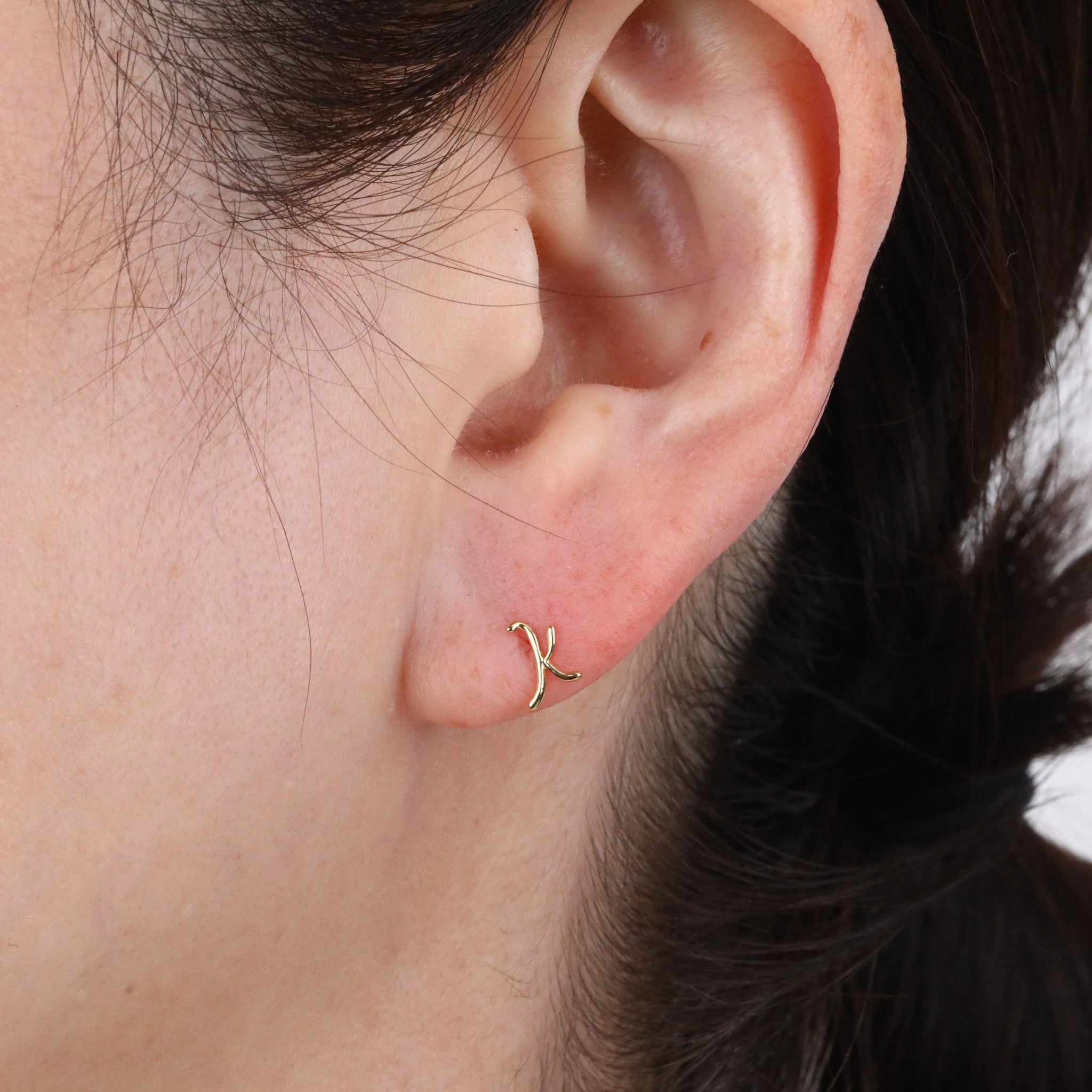 K18ピアス(イニシャル/K/片側)《25H02711-K》