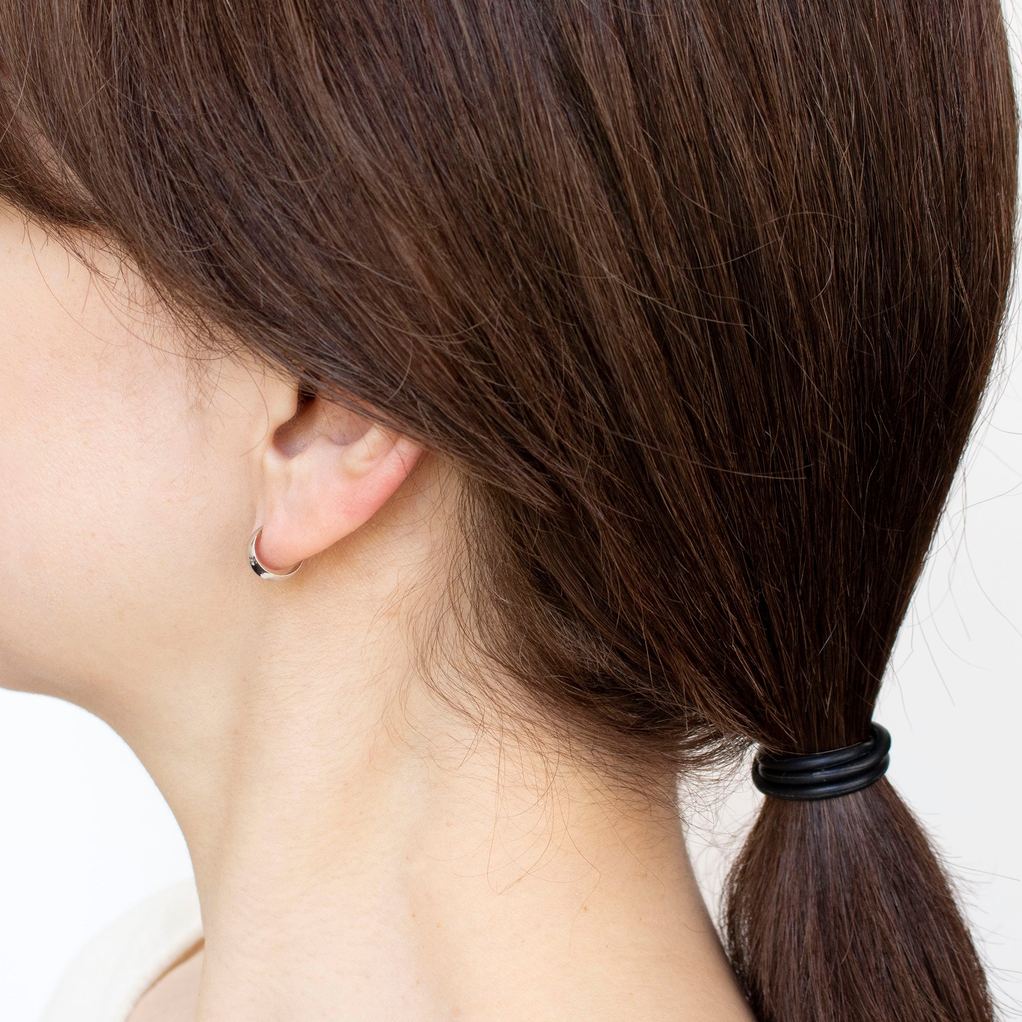 プラチナピアス(フープ)《25H02810》