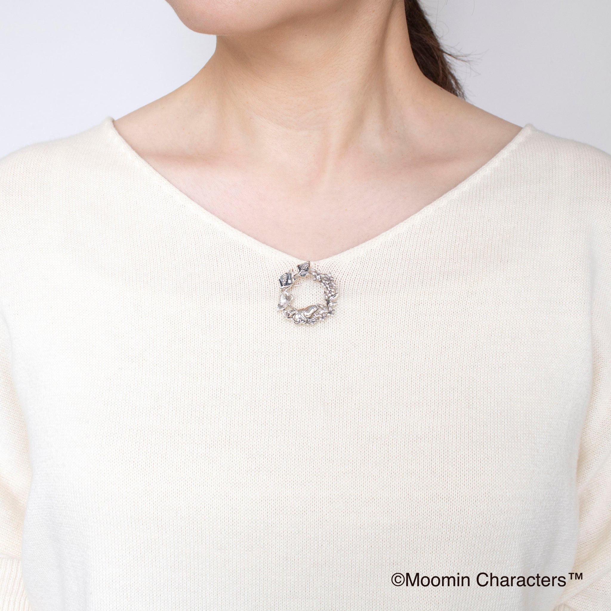 グリーンカルセドニー/ホワイトトパーズ シルバーネックレス(MOOMIN/ムーミン)《25H03601》
